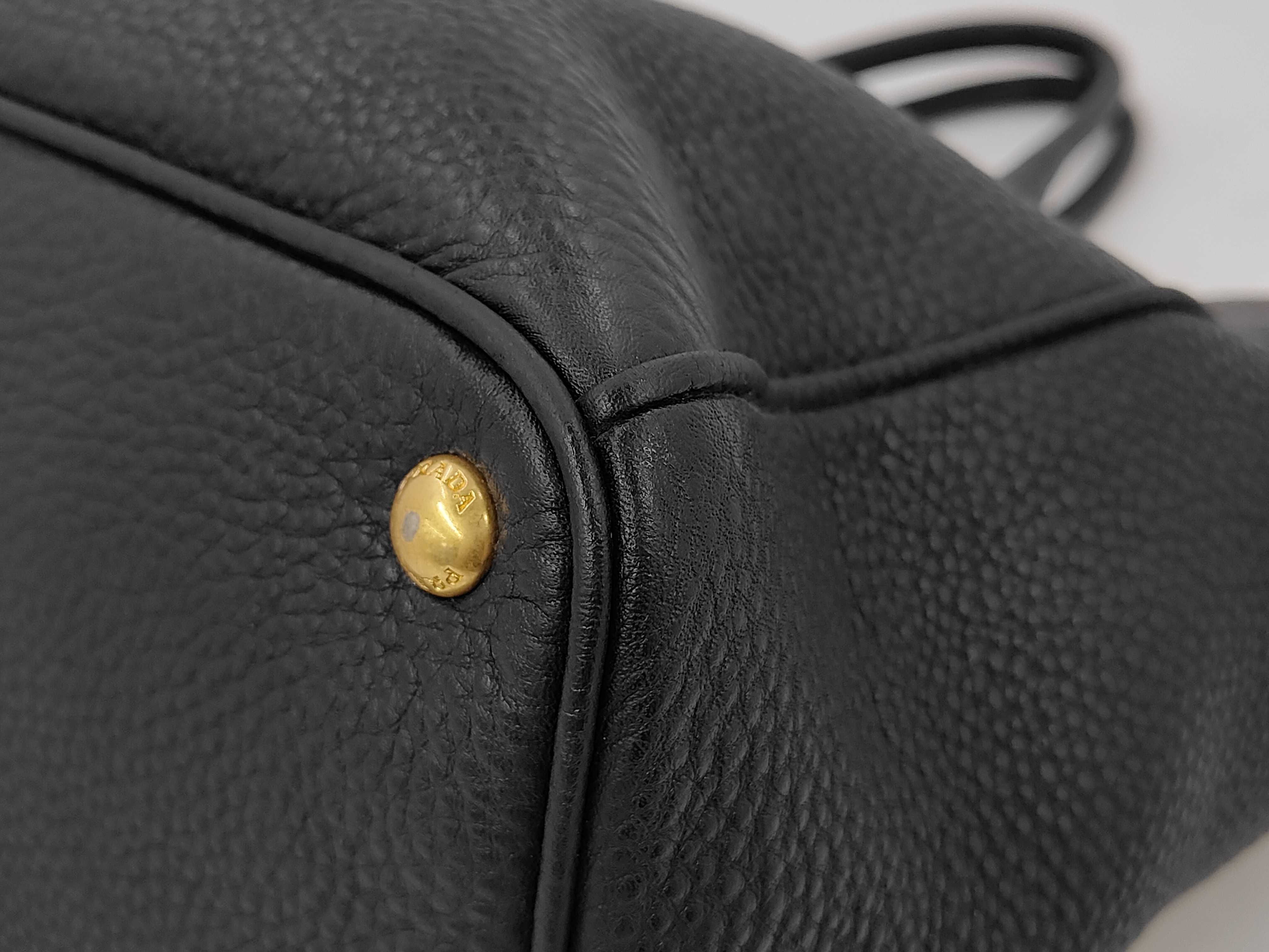 Vitello Daino Tote Shoulder Bag Black BN2423 Tote Bag — view 3
