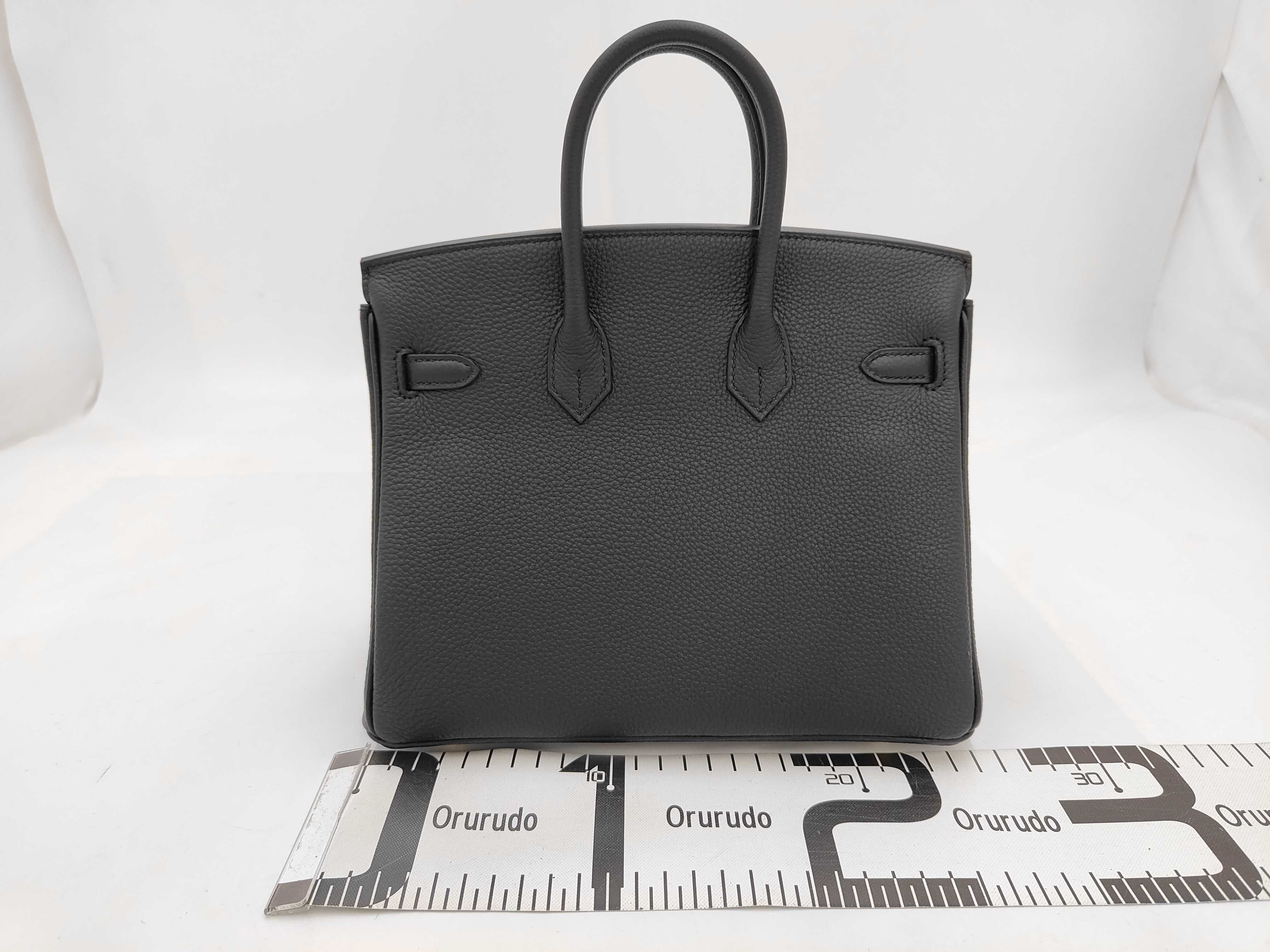 Birkin 25 Togo Black G Stamp Gold Hardware Handbag — view 2