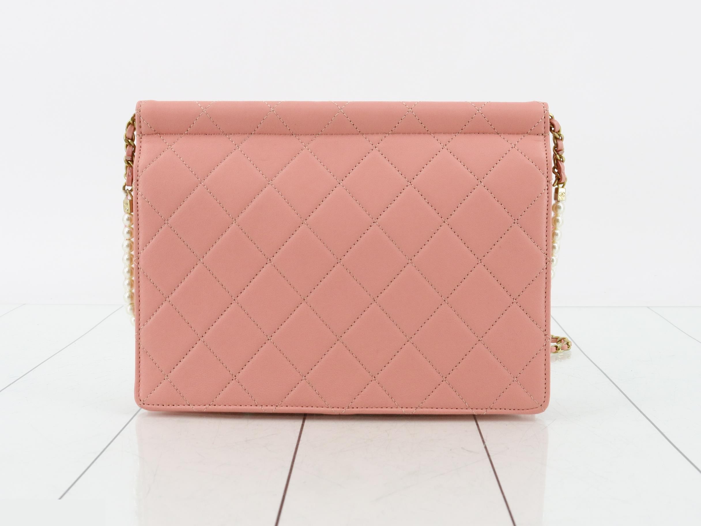 Matelassé (bag) - Shoulder bag — view 2