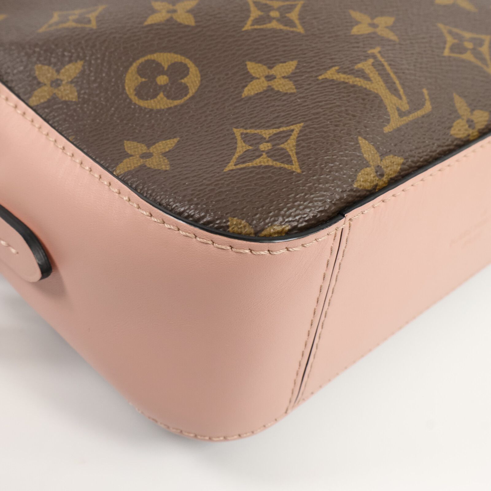 Monogram Saintonge Hand-ground Shoulder Bag Brown Pink 2way Shoulder Bag M 44442 — view 12