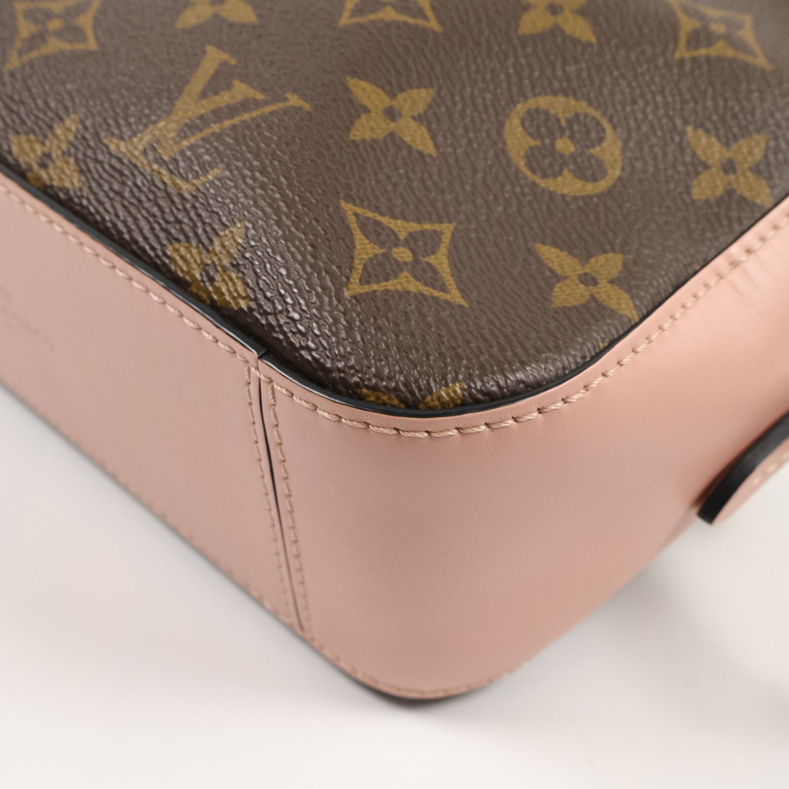 Monogram Saintonge Hand-ground Shoulder Bag Brown Pink 2way Shoulder Bag M 44442 — view 13