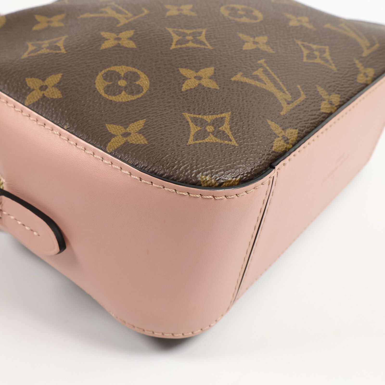 Monogram Saintonge Hand-ground Shoulder Bag Brown Pink 2way Shoulder Bag M 44442 — view 14