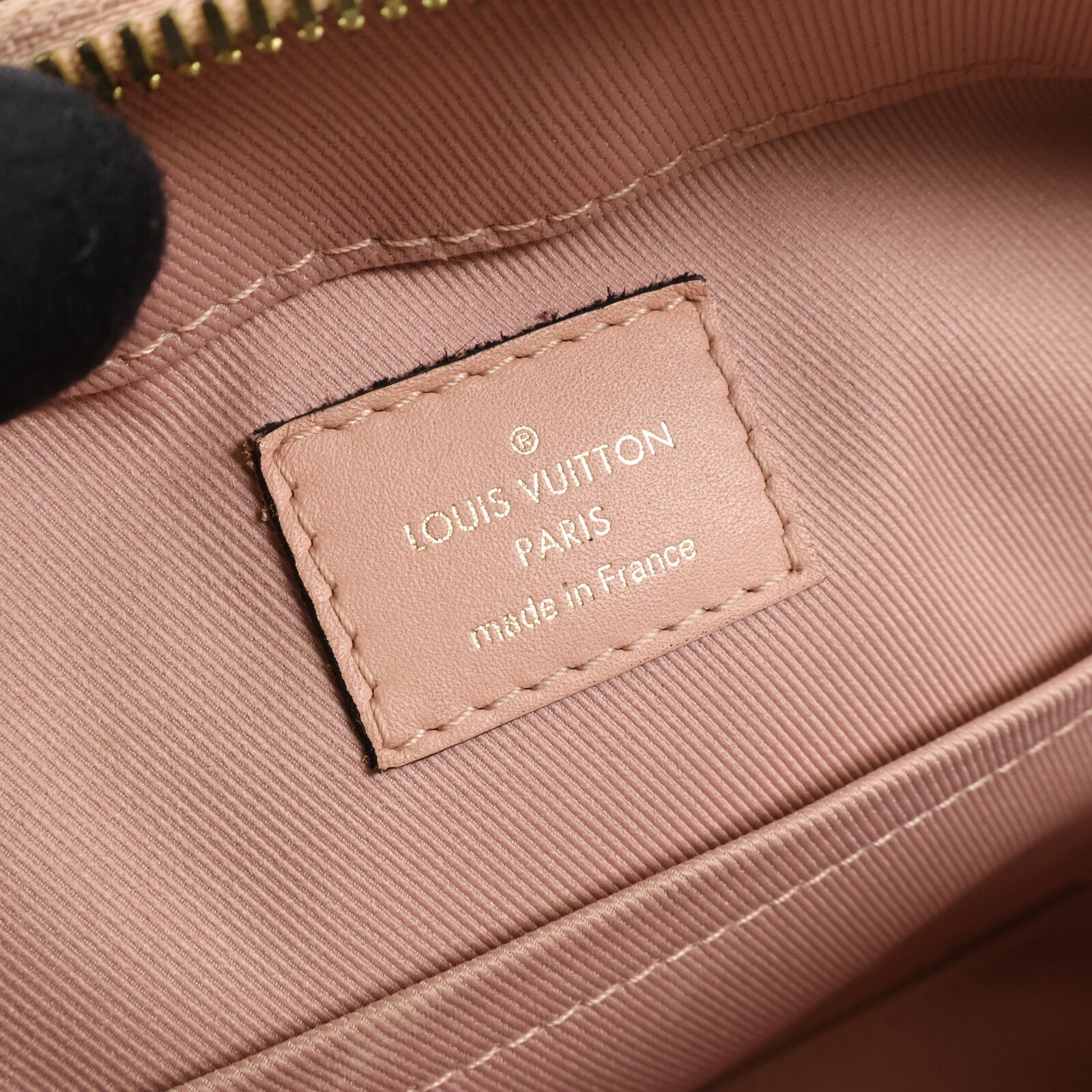Monogram Saintonge Hand-ground Shoulder Bag Brown Pink 2way Shoulder Bag M 44442 — view 6