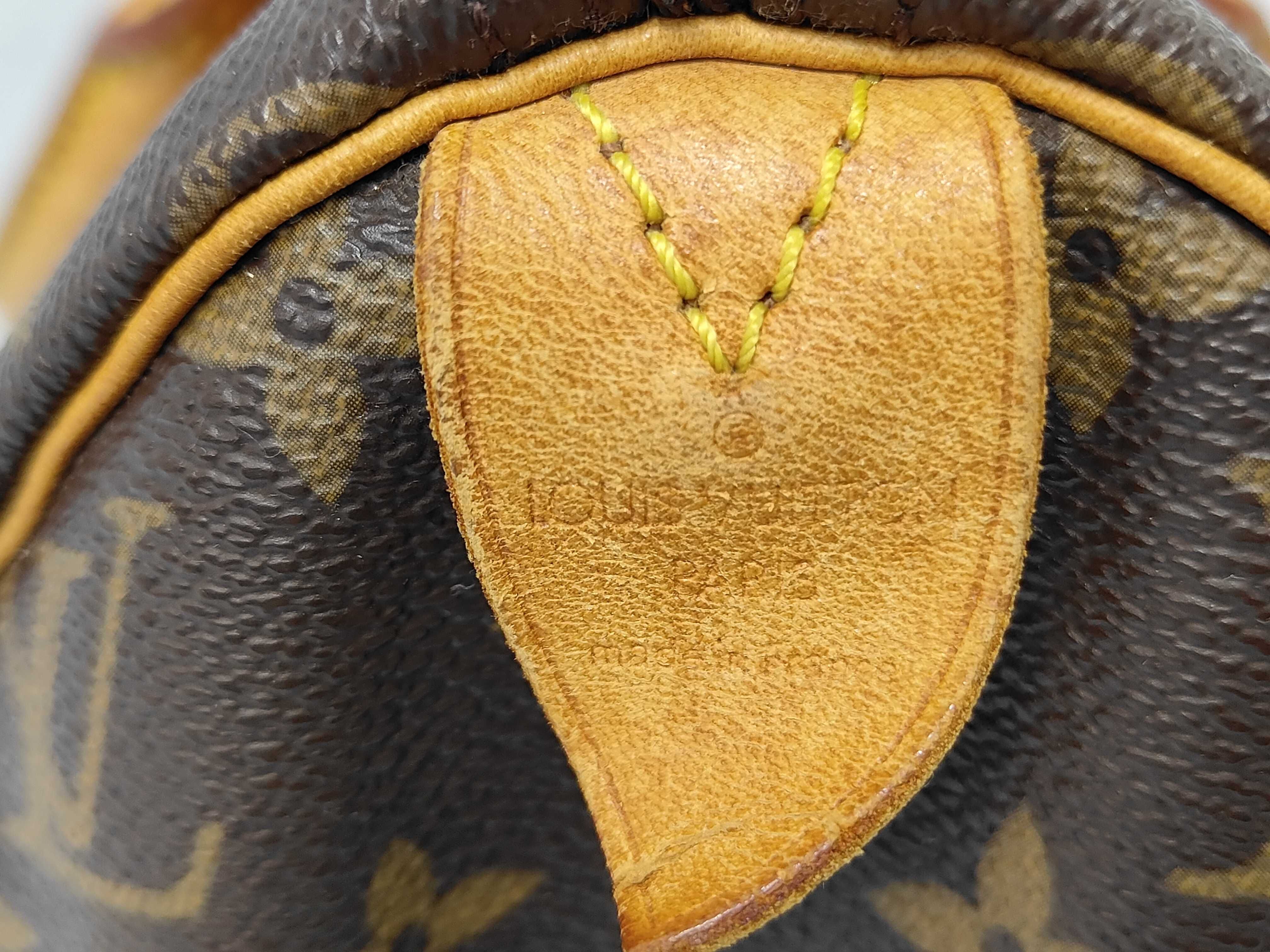 Monogram Louis Vuitton M41526 Speedy 30 Handbag Boston Bag — view 9