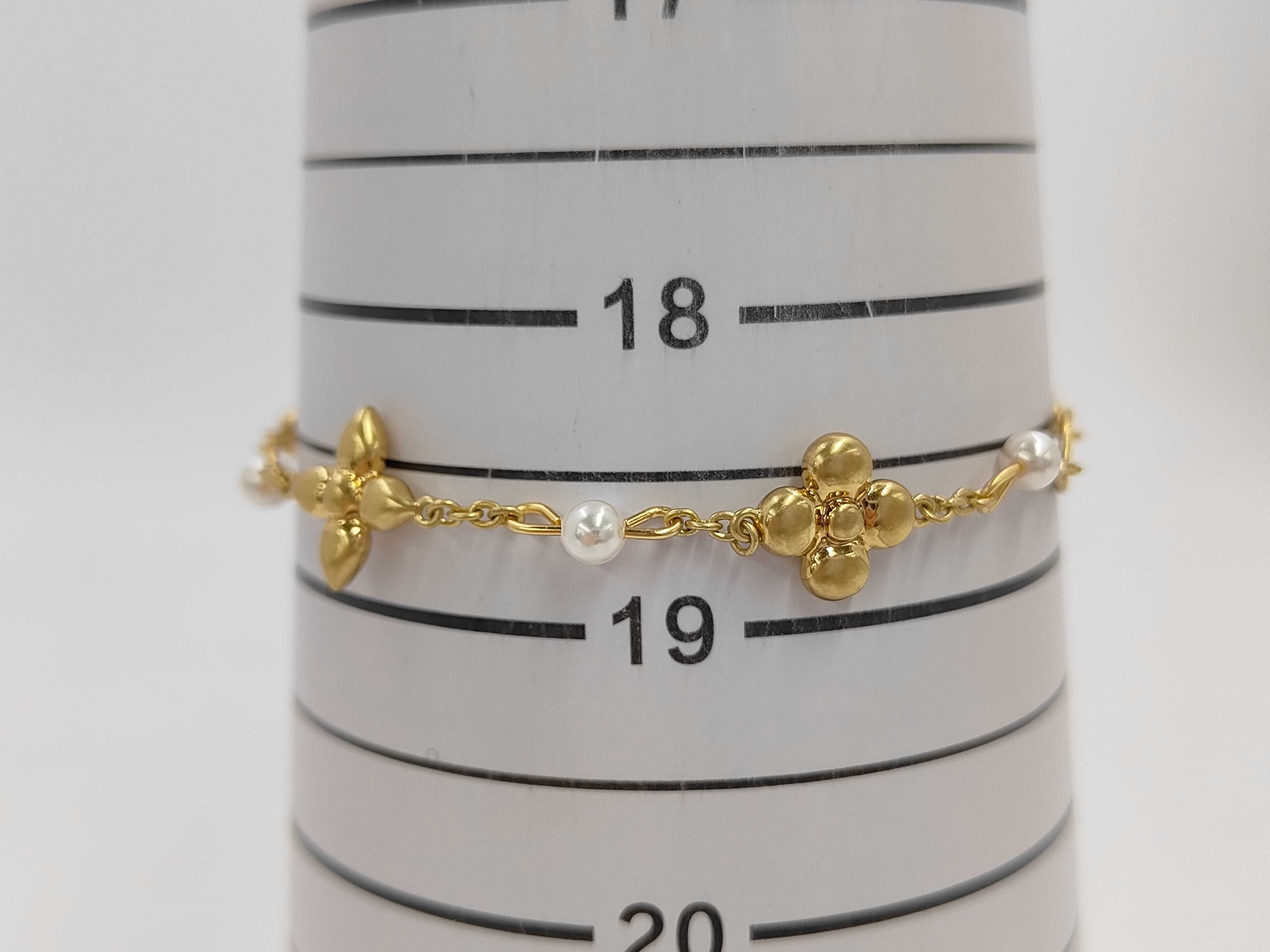 Lv Louisa Gold Bracelet Bracelet/Bangle — view 4