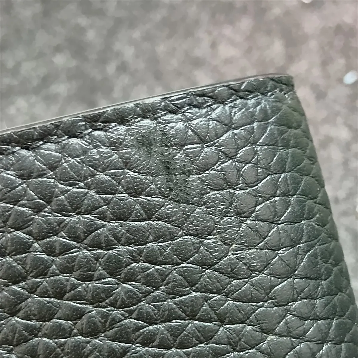 Taurillon Portefeuille Capucines Tiny M12149 Black Compact Wallet (RFID detected) — view 10