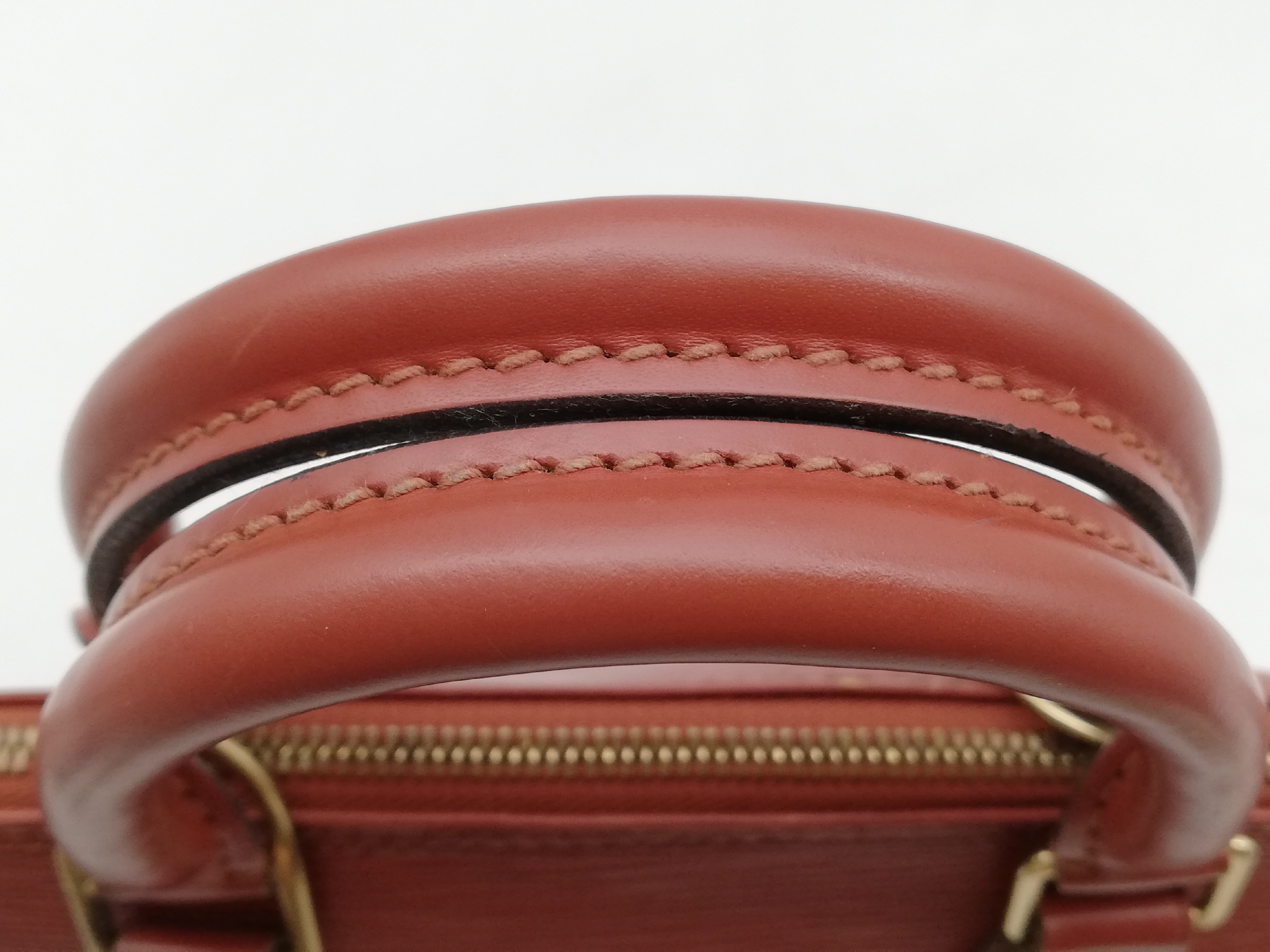 Epi Alma M52143 Handbag — view 10