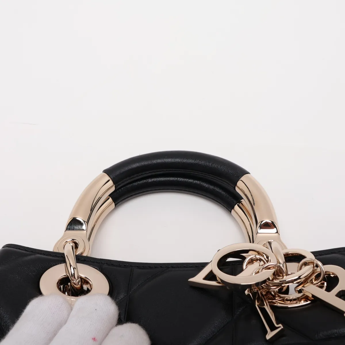 Macro Cannage Lady 95.22 Leather 2-Way Handbag, Black — view 6