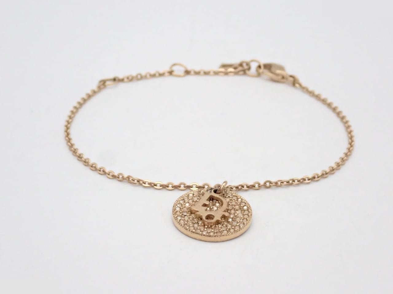 Other lines: Precious metals, bracelets, bangles (metal)