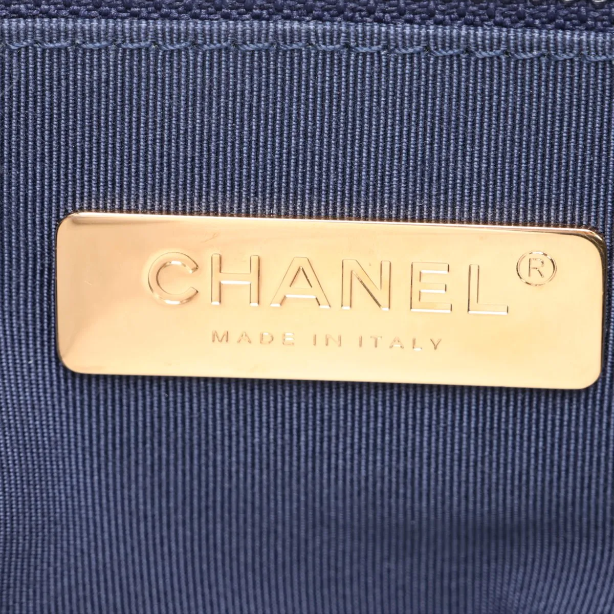 19 Maxi Tweed Chain Shoulder Bag, White x Navy, Gold x Silver Hardware, 31085208, Serial Number , AS1162 — view 10