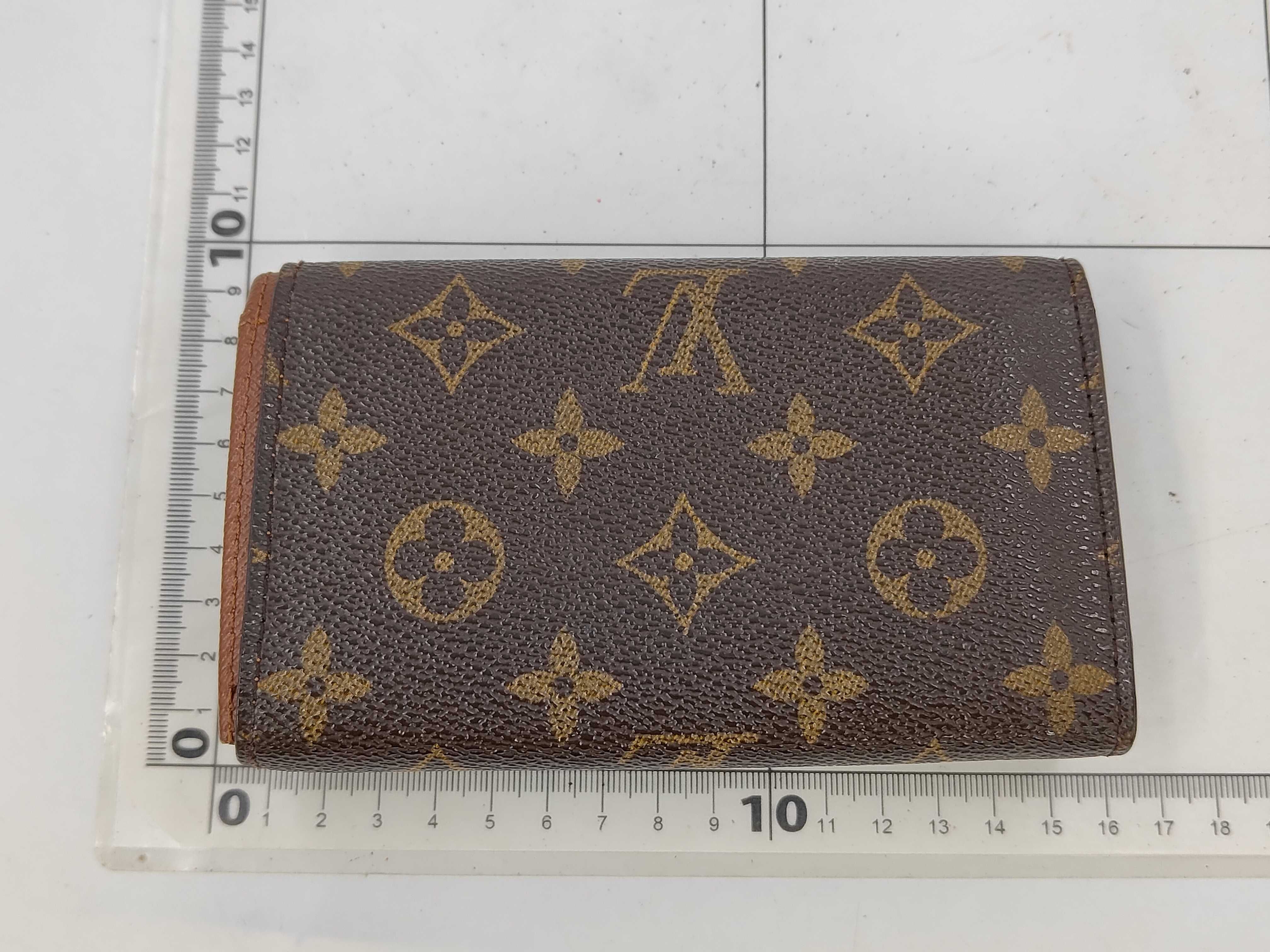 Monogram / Monogram / Porte Monnaie Billet Trésor / M61730 / Folding Wallet / PVC Wallet — view 2