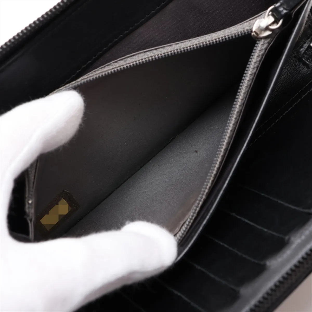 Coco Mark Patent Leather Round Zip Wallet, Black, Silver Hardware, 12996310 — view 6