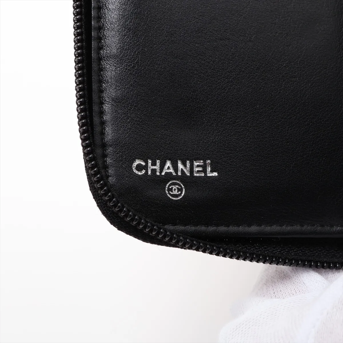 Coco Mark Patent Leather Round Zip Wallet, Black, Silver Hardware, 12996310 — view 7