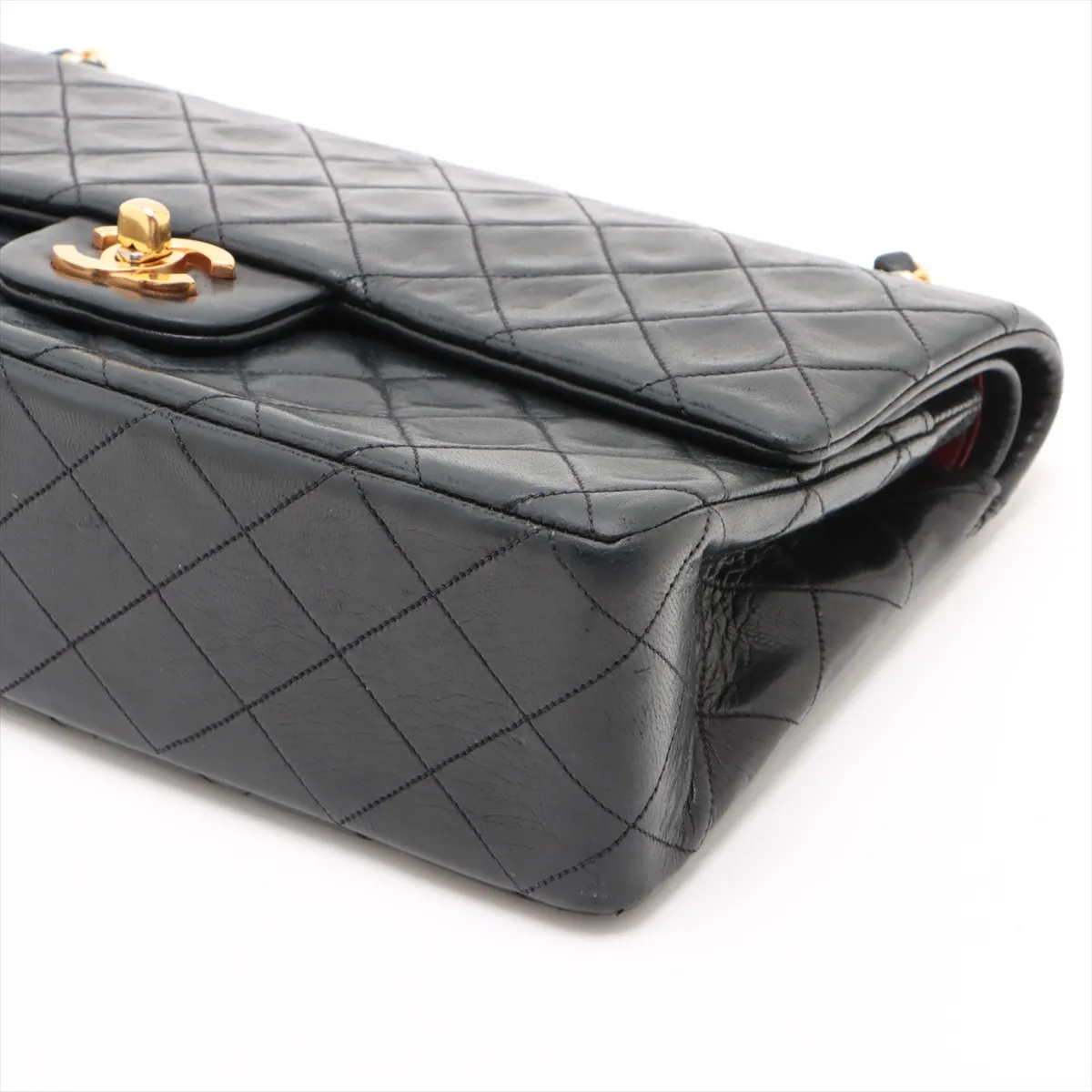 Matelasse 25 Lambskin Double Flap Double Chain Bag Black Gold Hardware Turn Lock Hardware External Repair A01112 — view 3