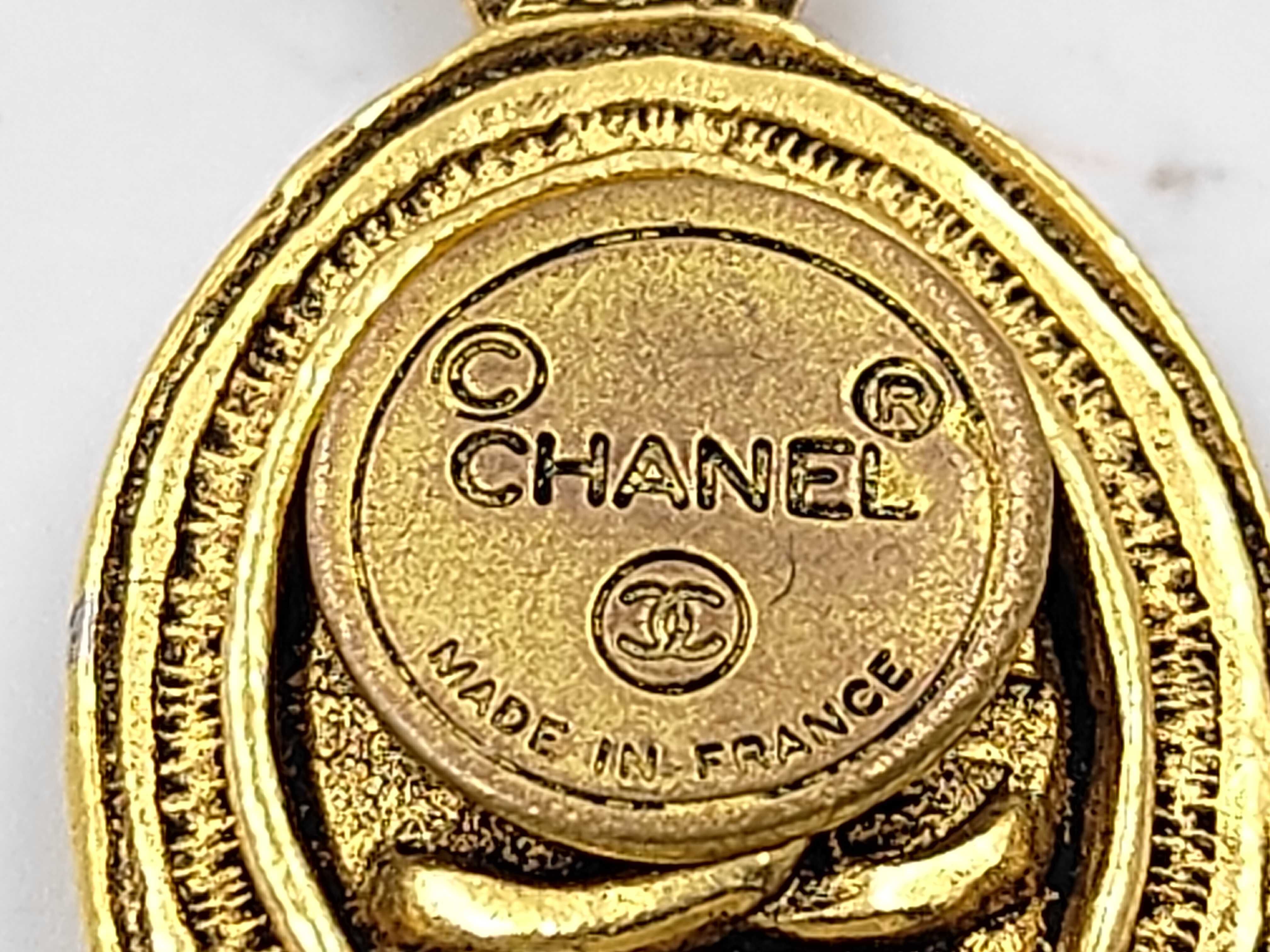 necklace — view 5