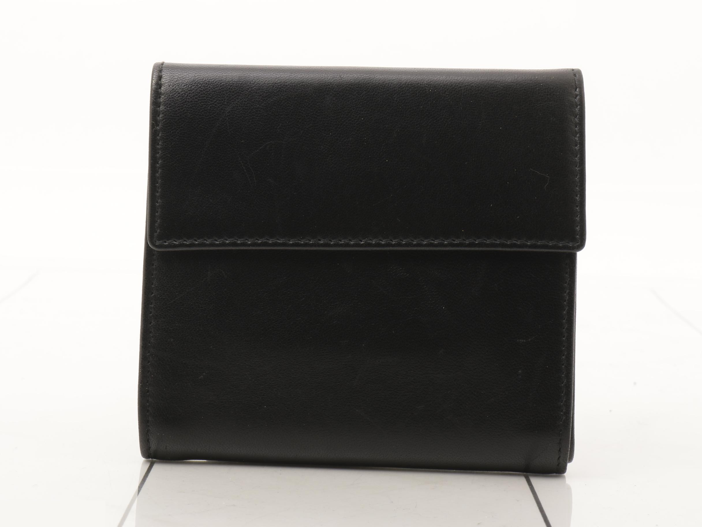 wallet — view 2