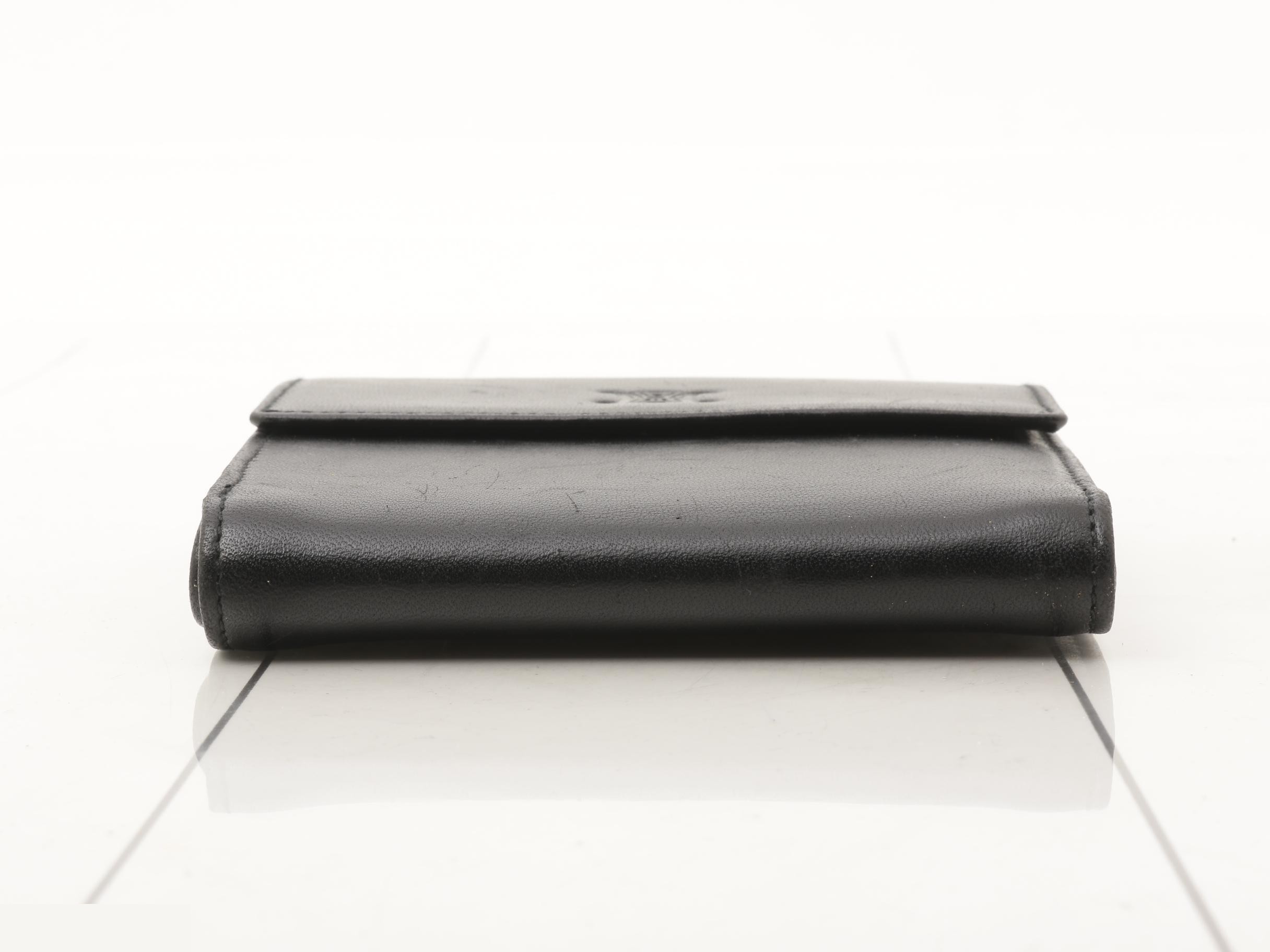 wallet — view 3