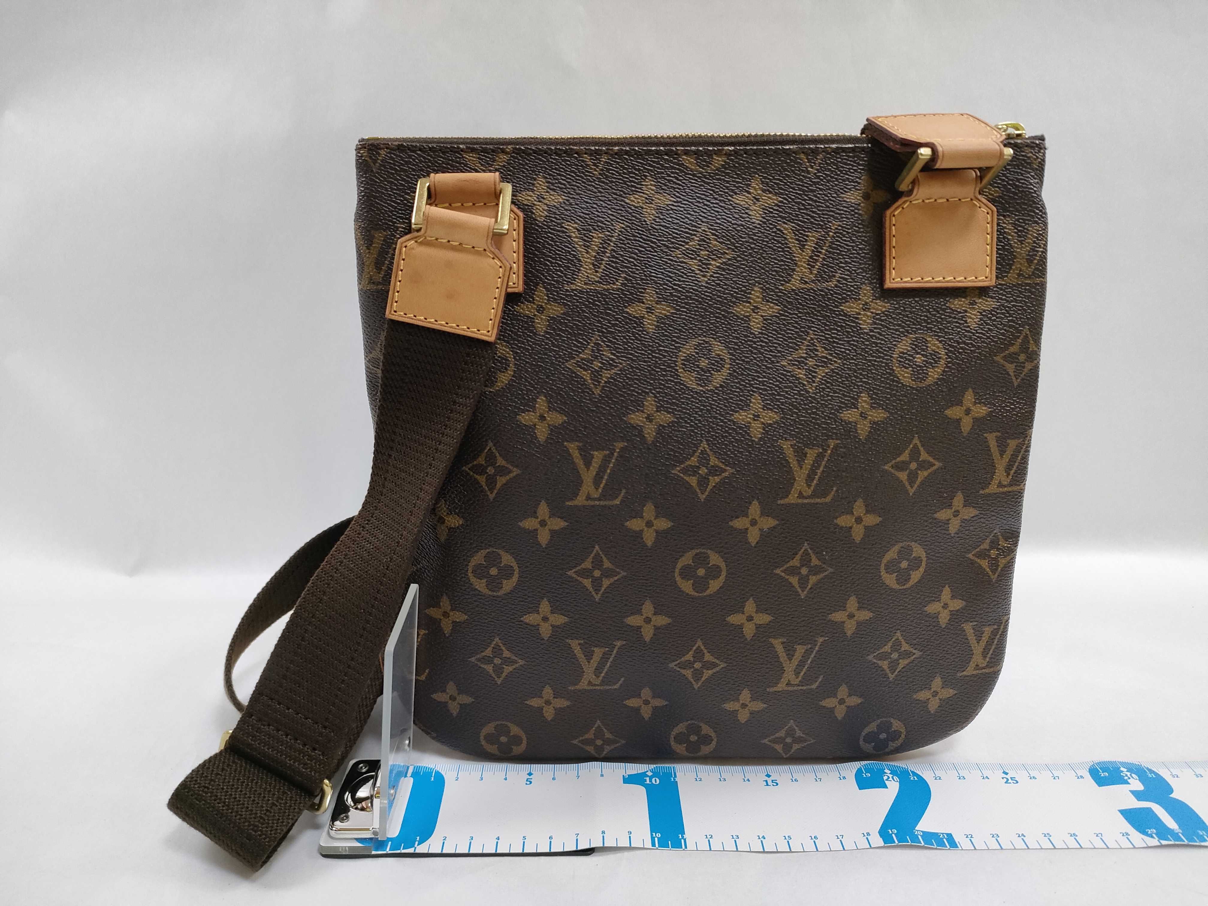 Monogram Pochette Bosphore M40044 MI2110 Brown Shoulder Bag — view 2