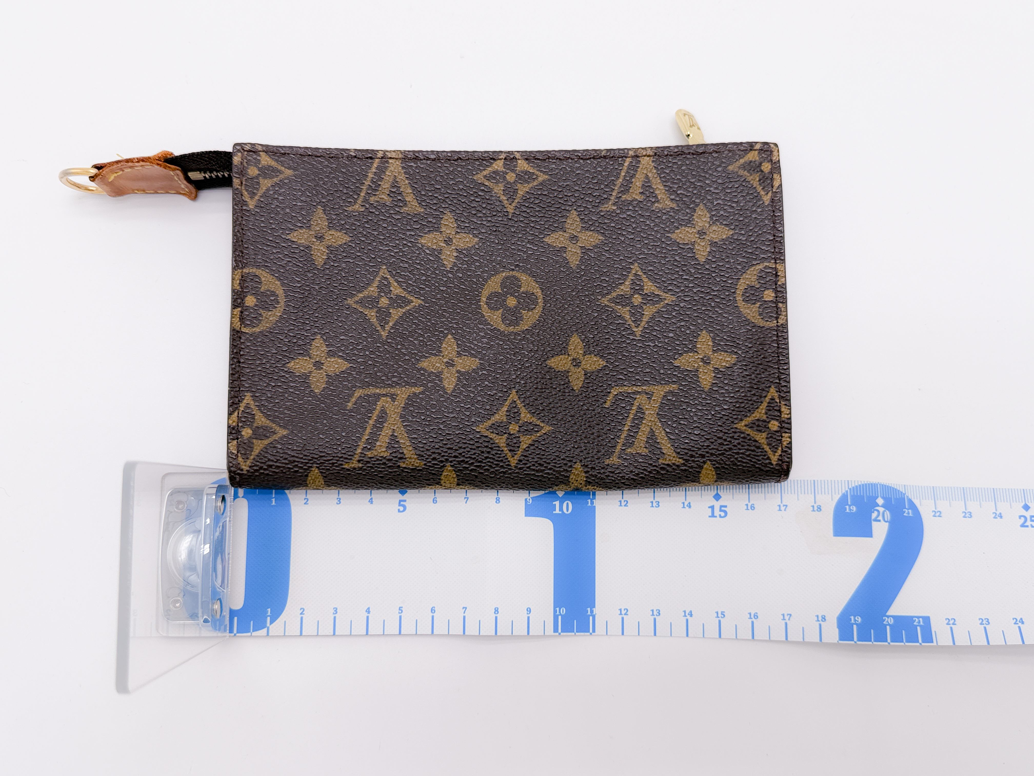 Monogram M42238 Bucket PM FL1020 Shoulder Bag with Pouch, No Stickiness — view 13
