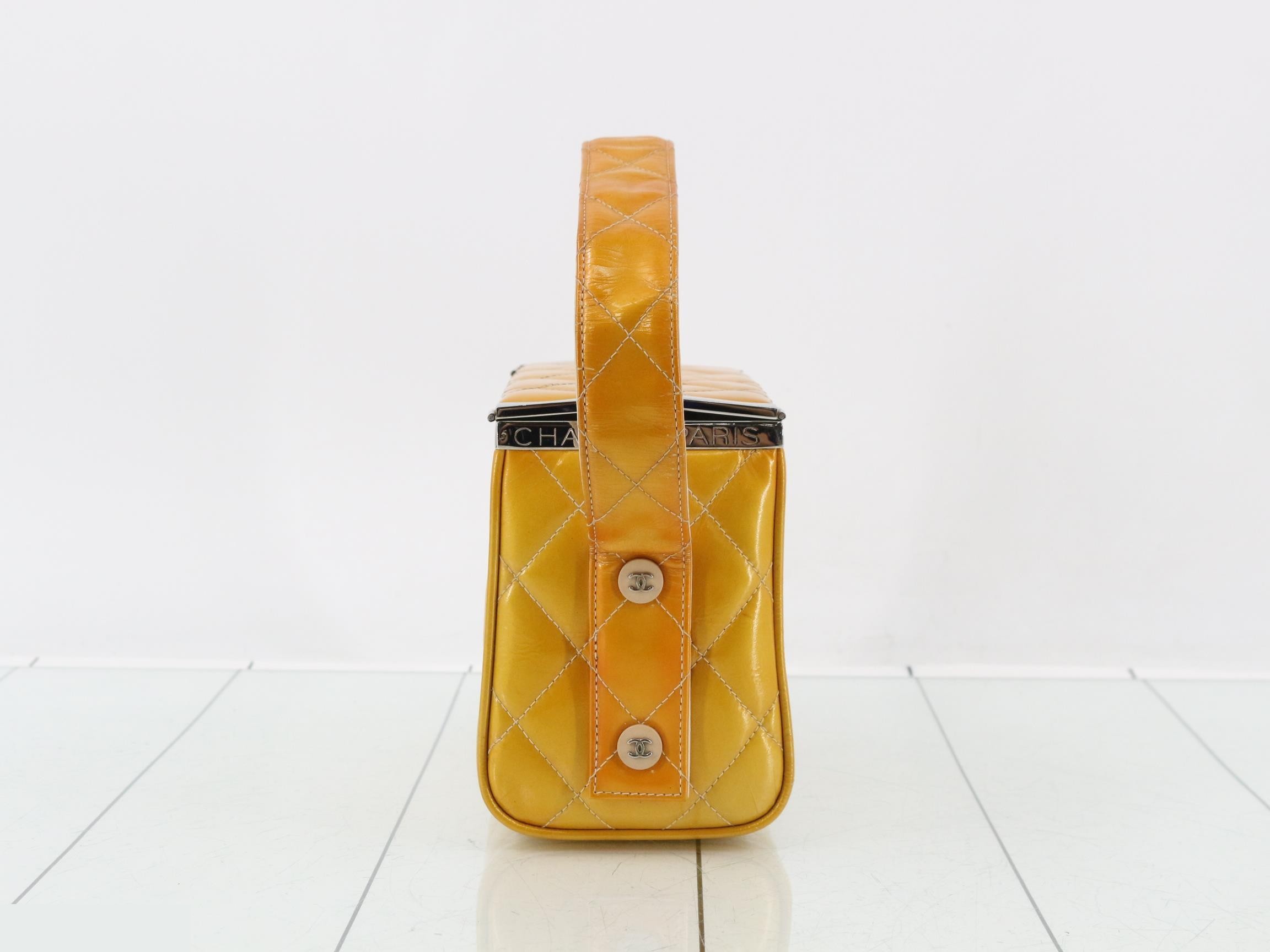 Patent leather Kannon vanity bag — view 3