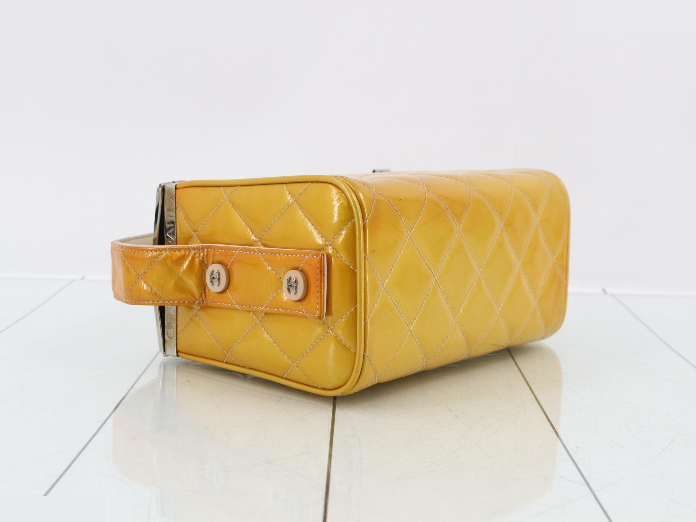 Patent leather Kannon vanity bag — view 5