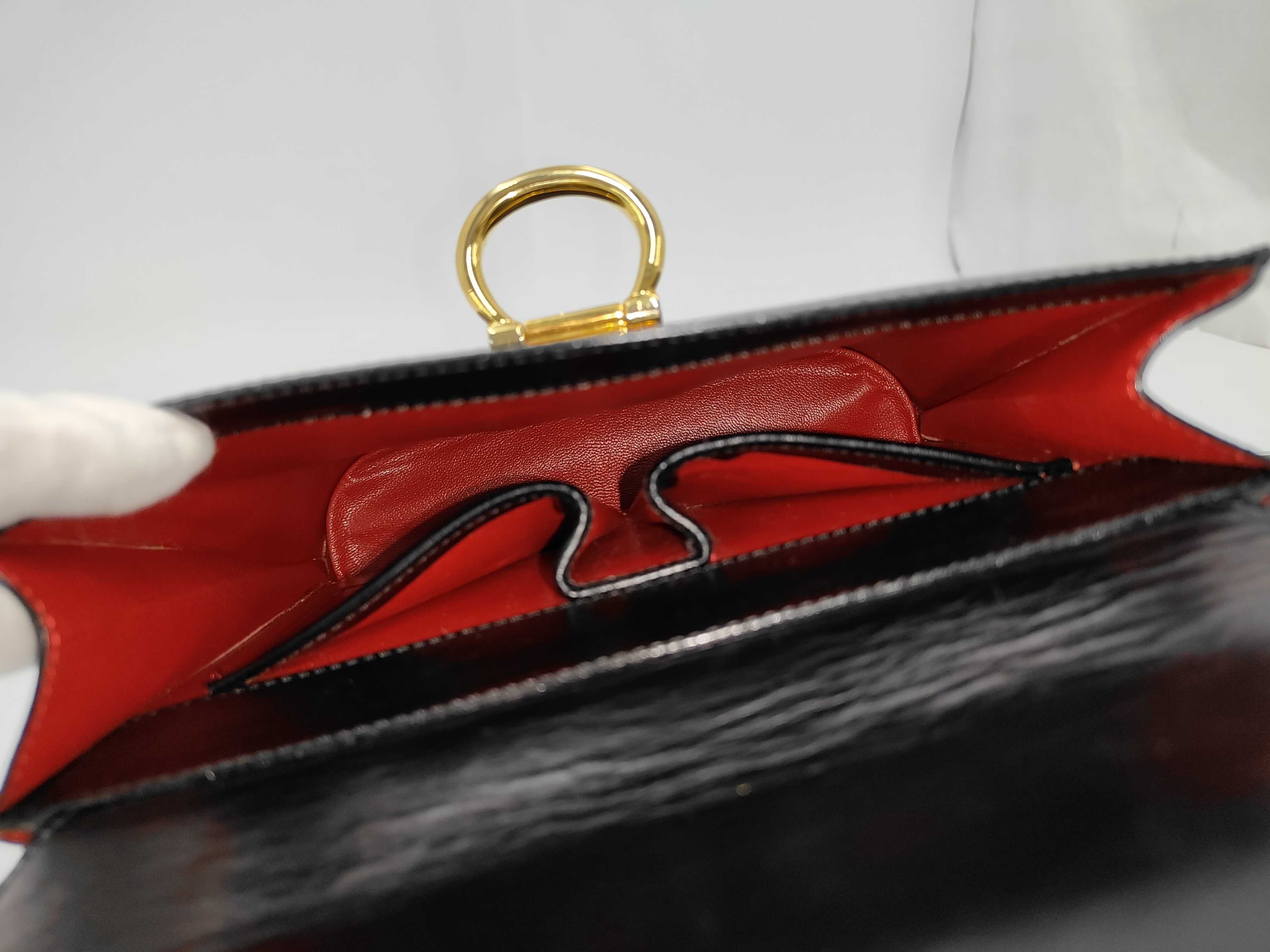 handbag, black handbag — view 8