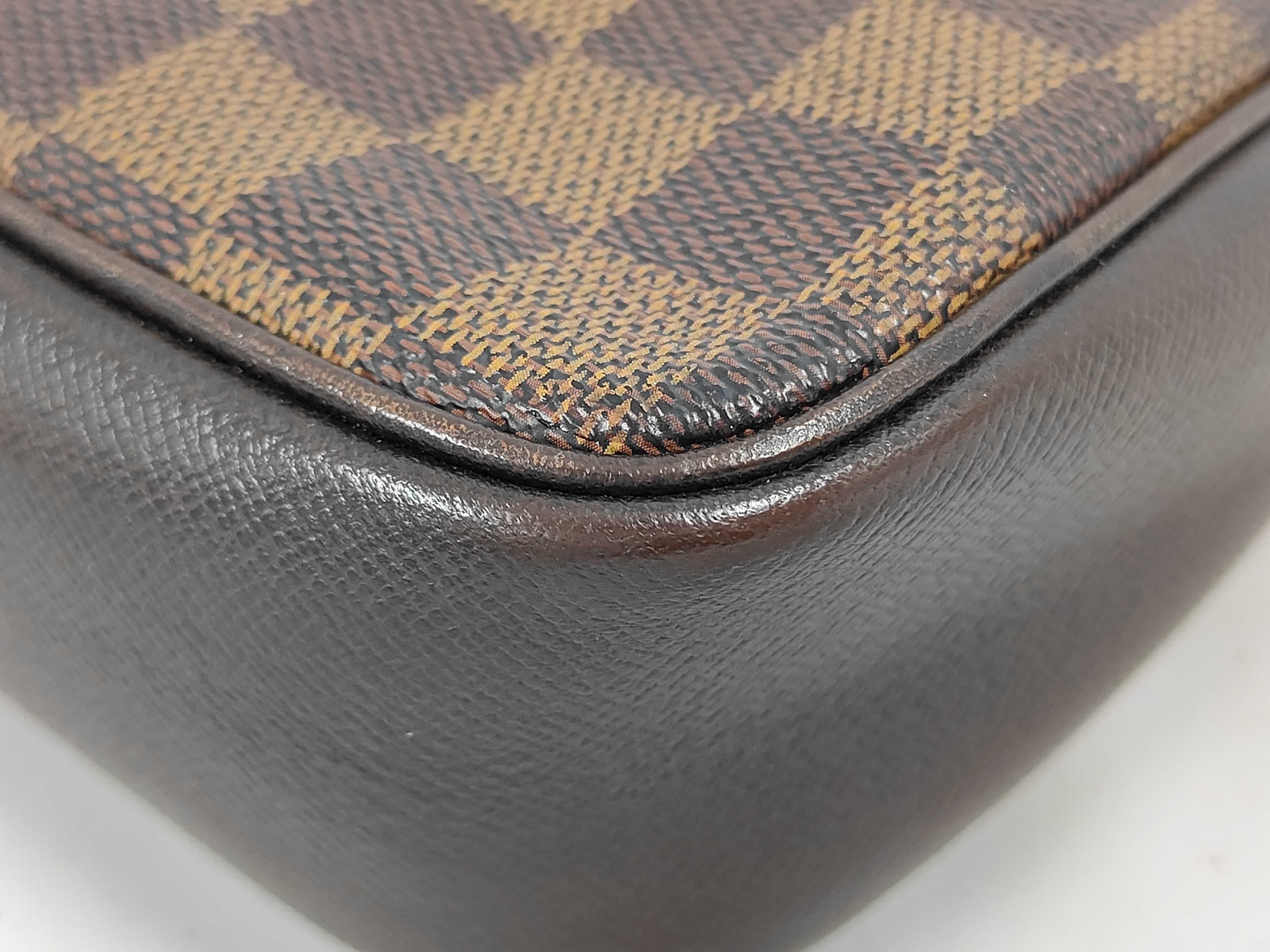 LV Damier N51982 Trousse Makeup Pouch Shoulder Bag — view 4