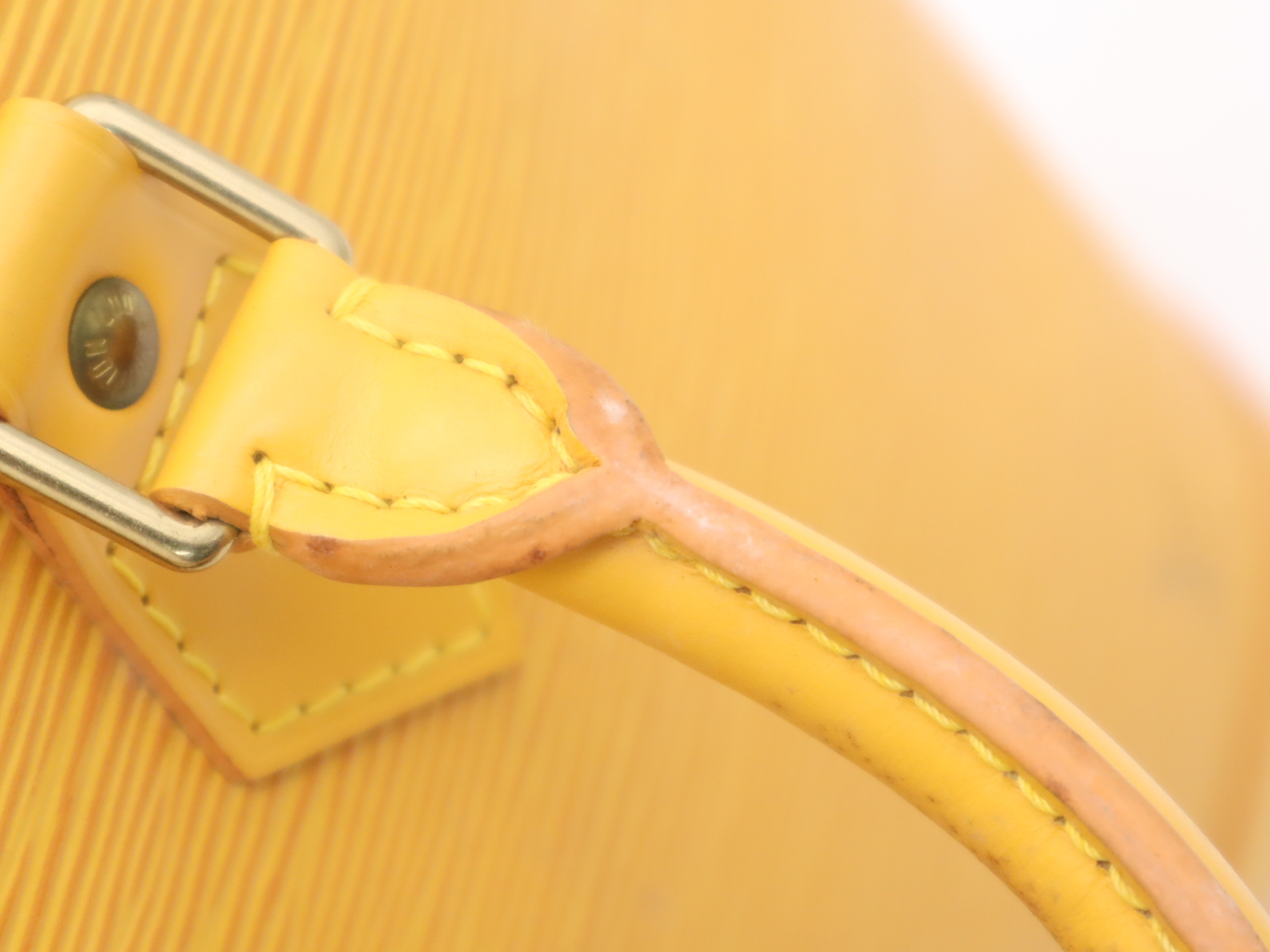 M52149 Epi Arma Tassili Yellow Handbag — view 9