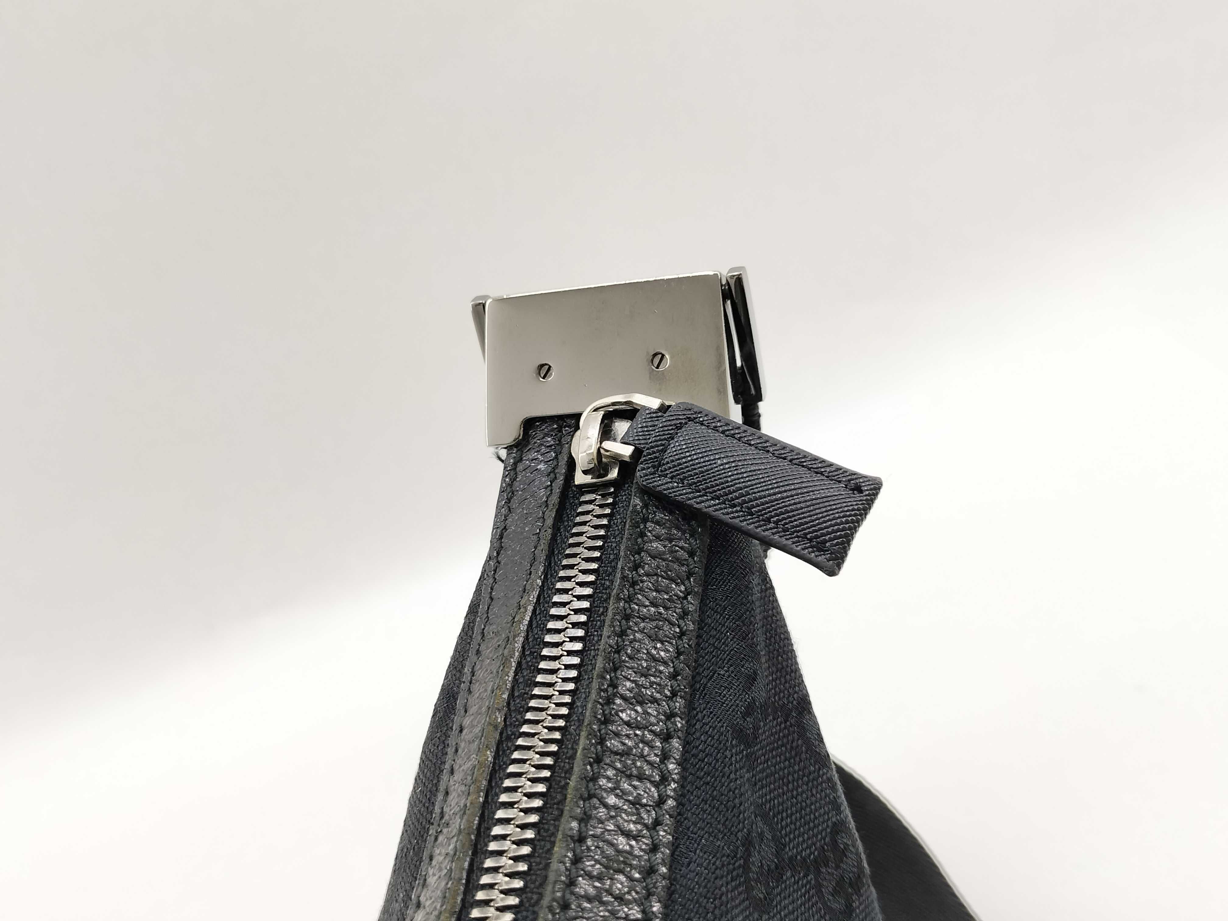 GG Canvas Shoulder Bag, Black Half Moon Design, 122790 — view 9