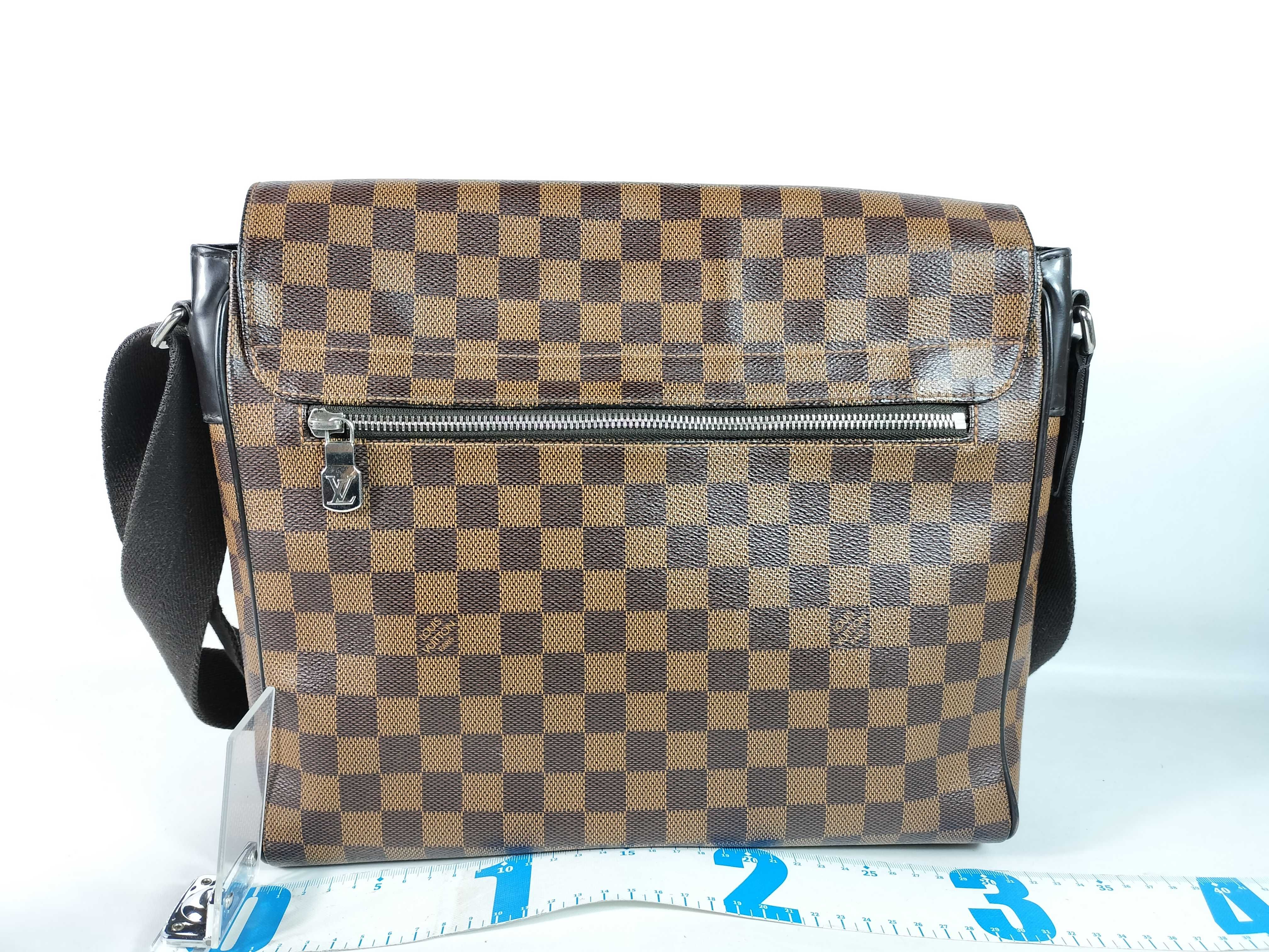 Damier Louis Vuitton Damier Ebene Men's Messenger Bag N41032 Shoulder Bag — view 2