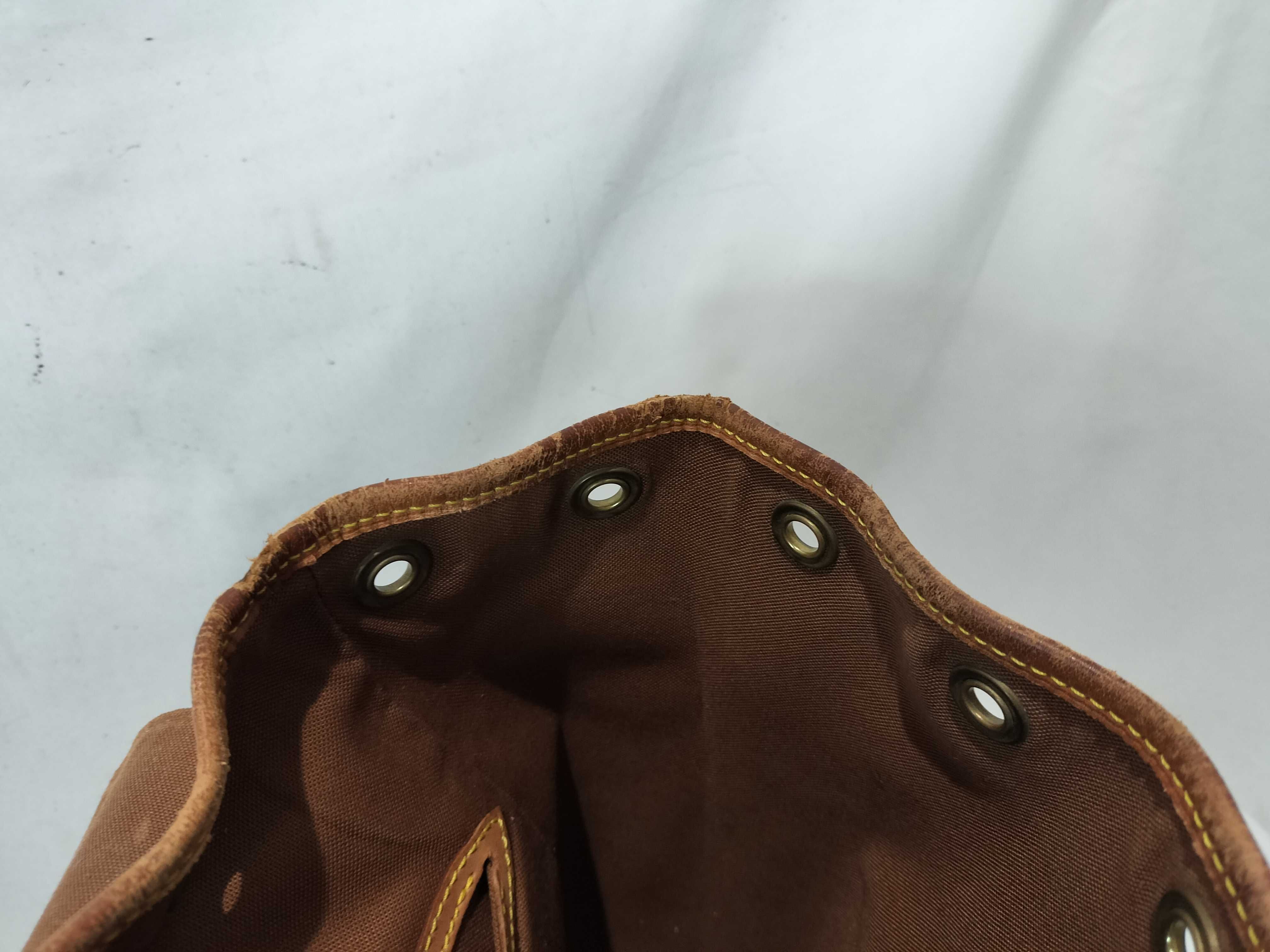 Damier M51135 Montsouris Backpack - Bottom split, torn, corners damaged. — view 13