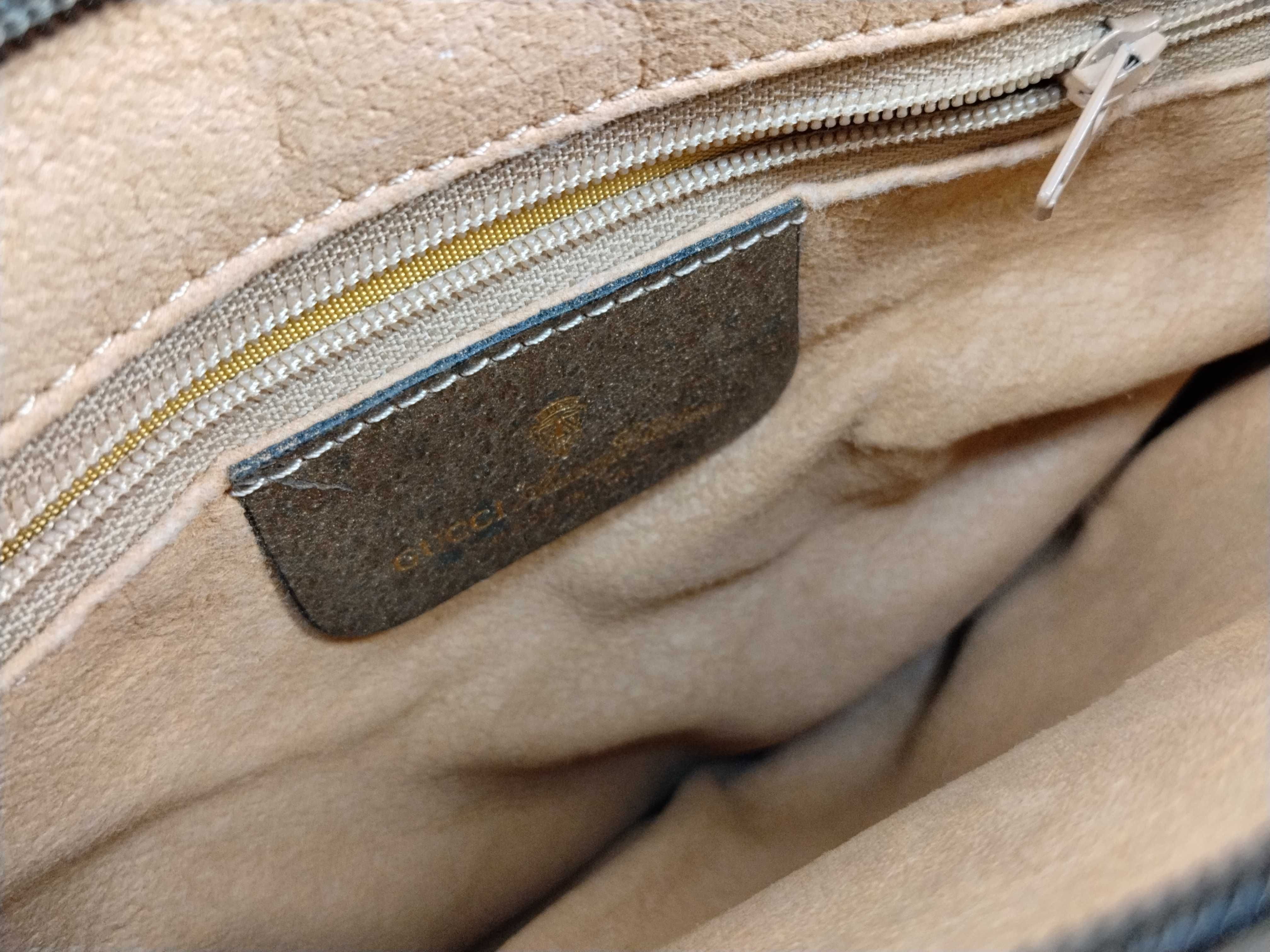 GG Supreme Shoulder Bag, Sherry Brown — view 11