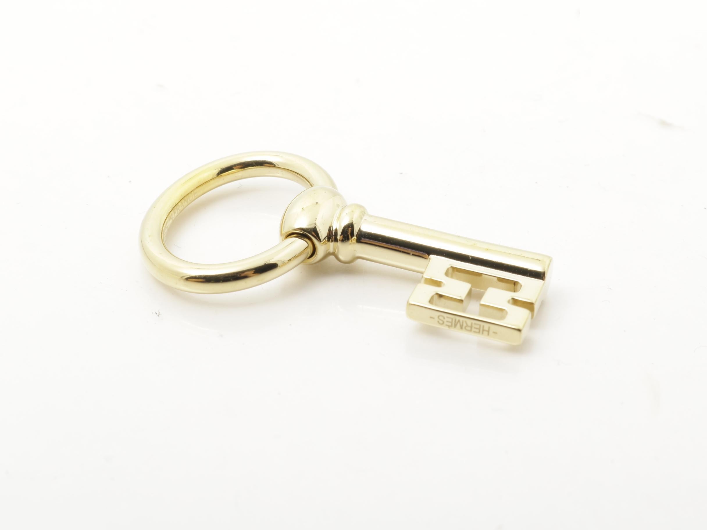 Curiosité Créaise Key Motif Charm — view 2