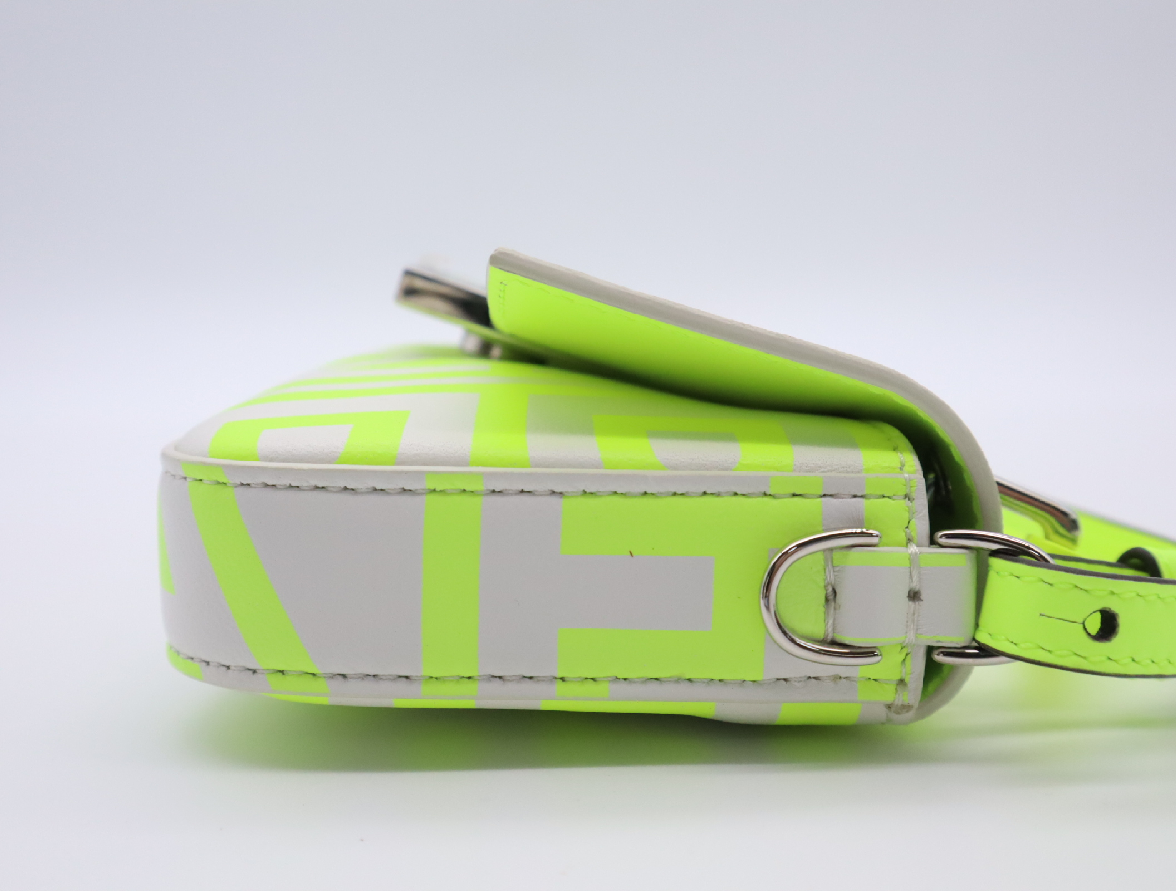 x Marc Jacobs collaboration baguette phone pouch, yellow, silver hardware, with dust bag, shoulder bag. — view 5