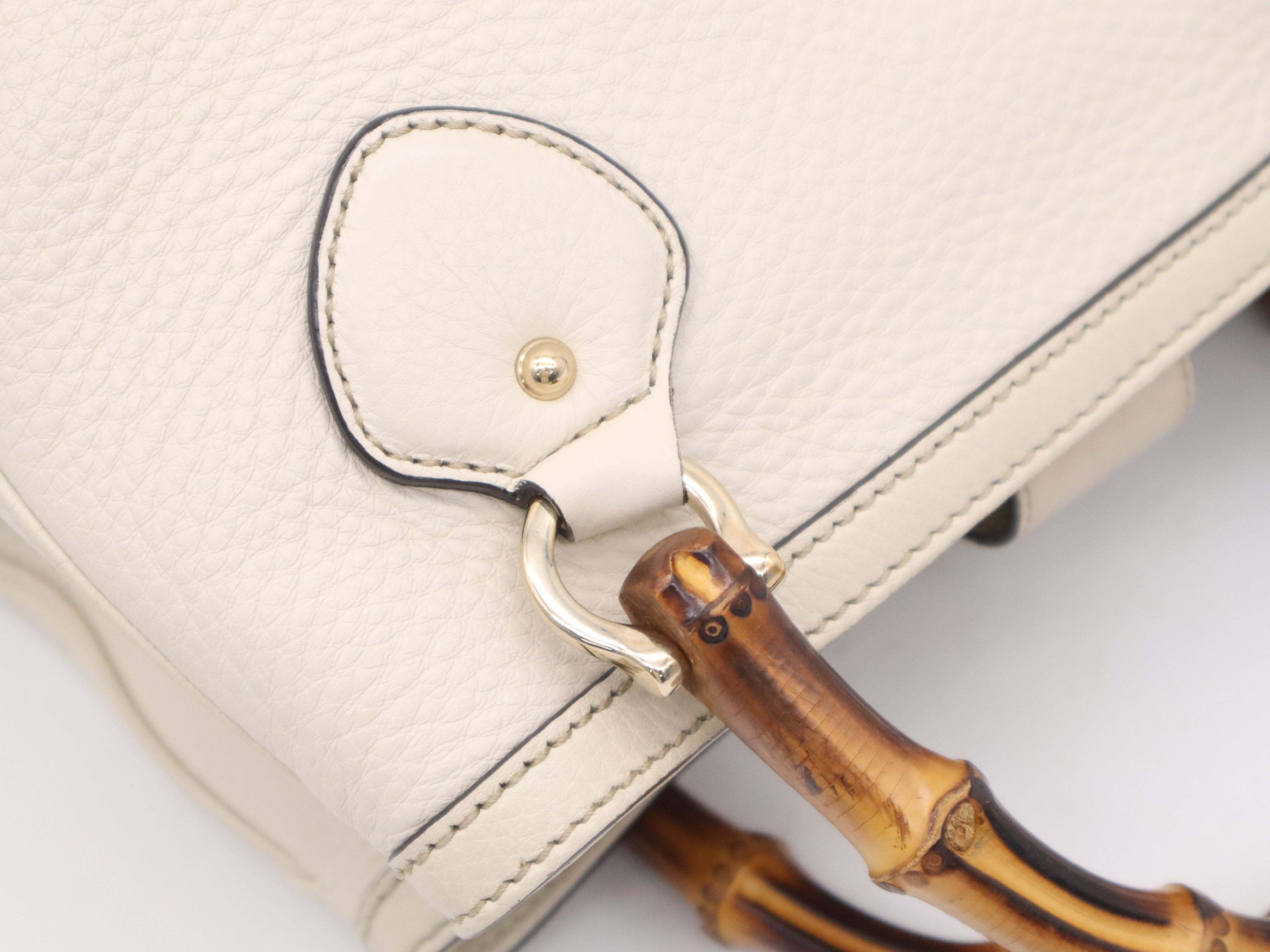 308360 Leather Bamboo Ivory Handbag — view 7
