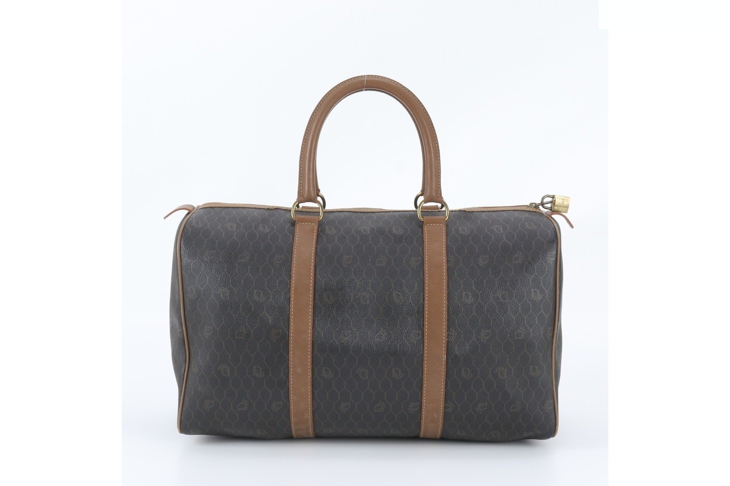Honeycomb pattern leather Boston bag for business trips and travel. — view 3