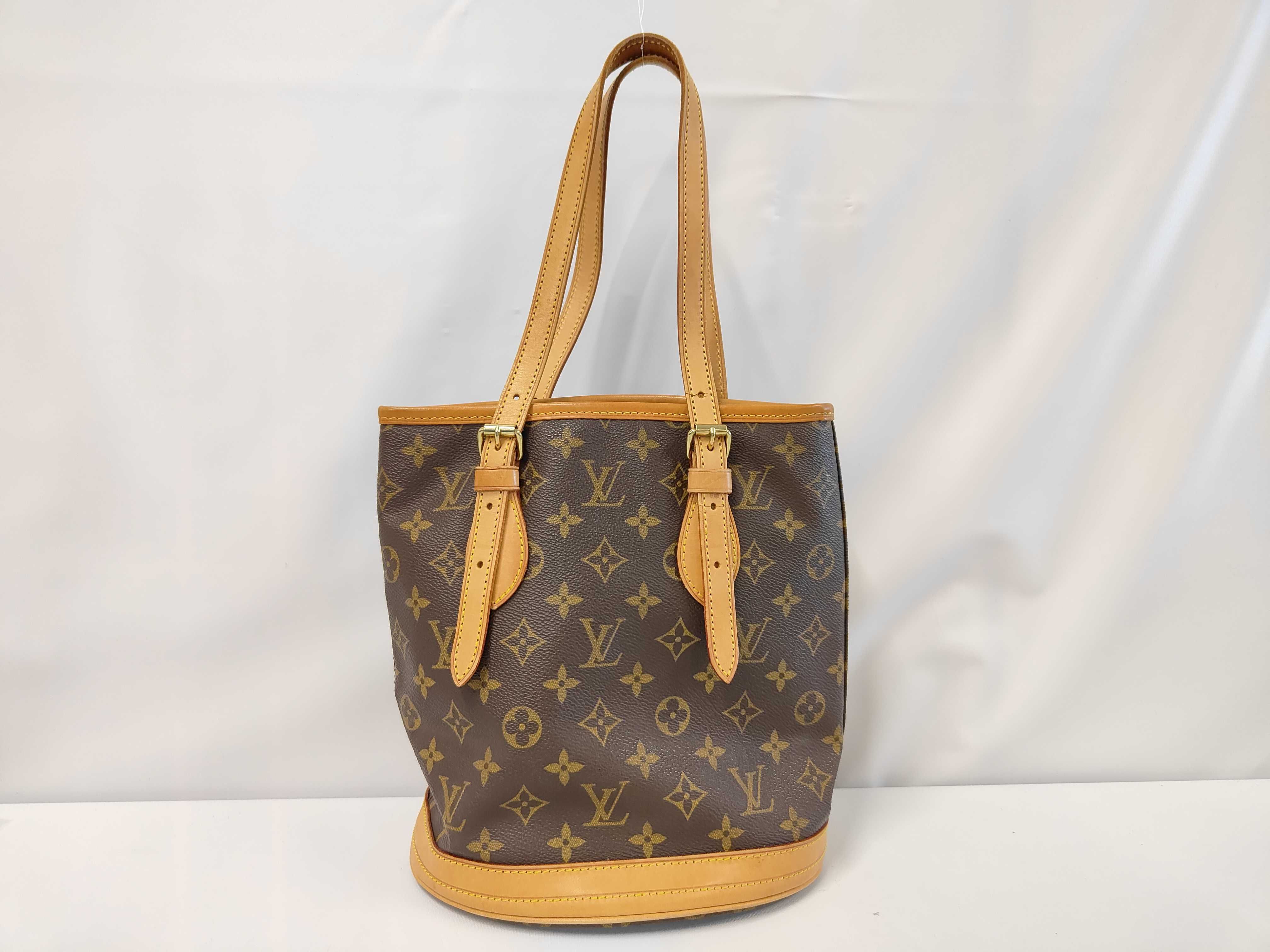 Bucket PM Monogram M44238 Tote Bag