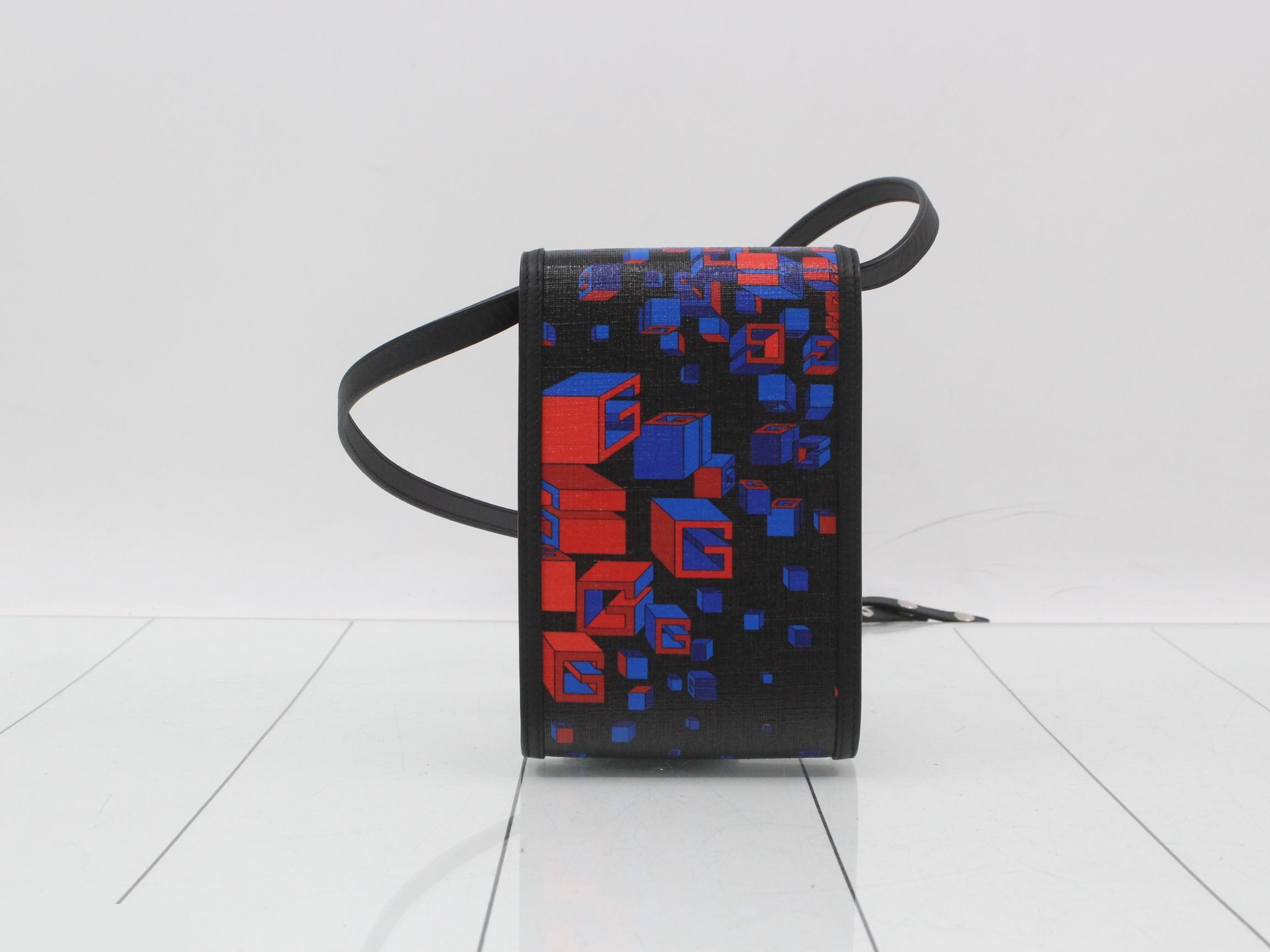 Shoulder bag, Square G Space, with phone holder. — view 2