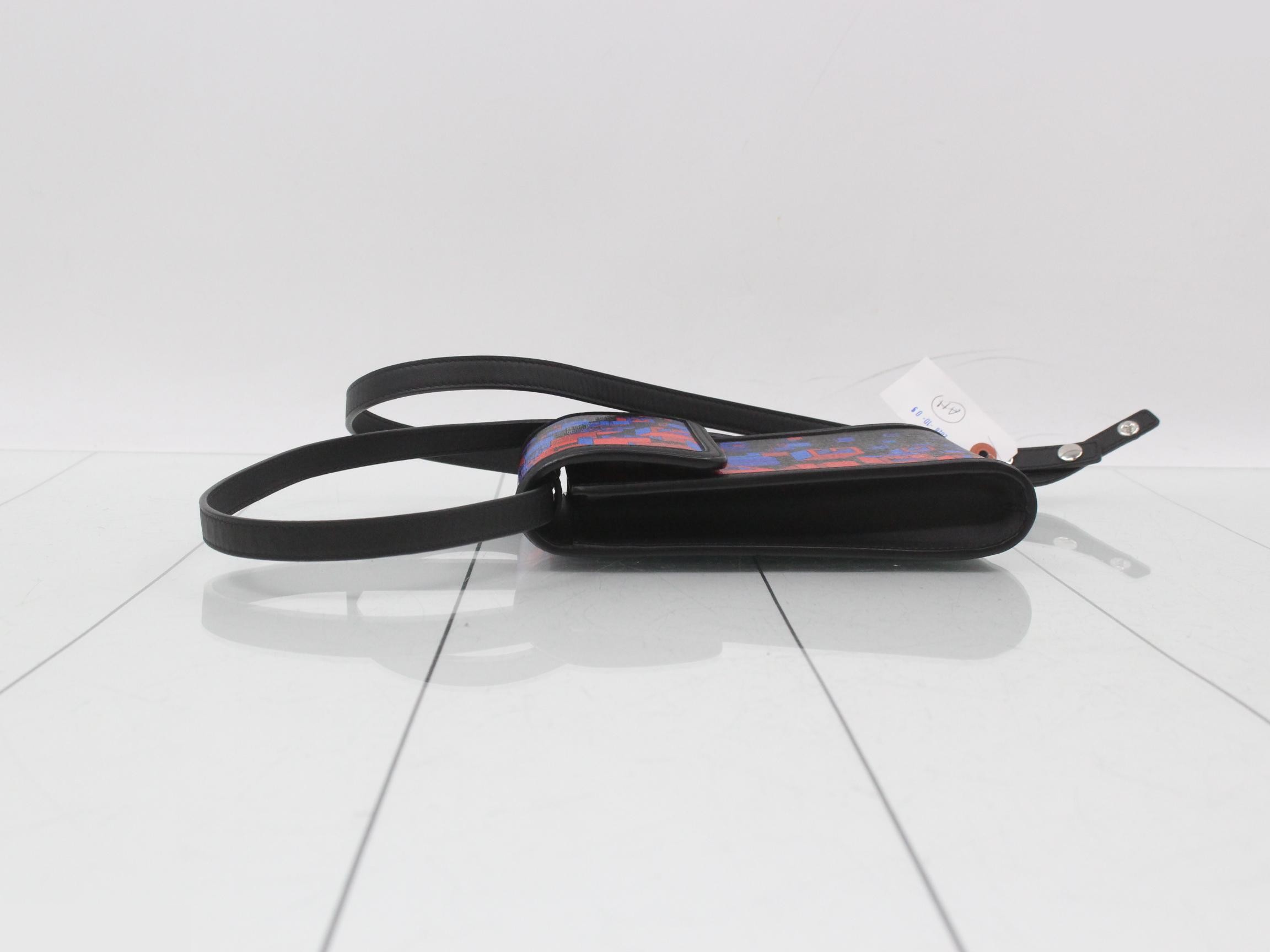 Shoulder bag, Square G Space, with phone holder. — view 4