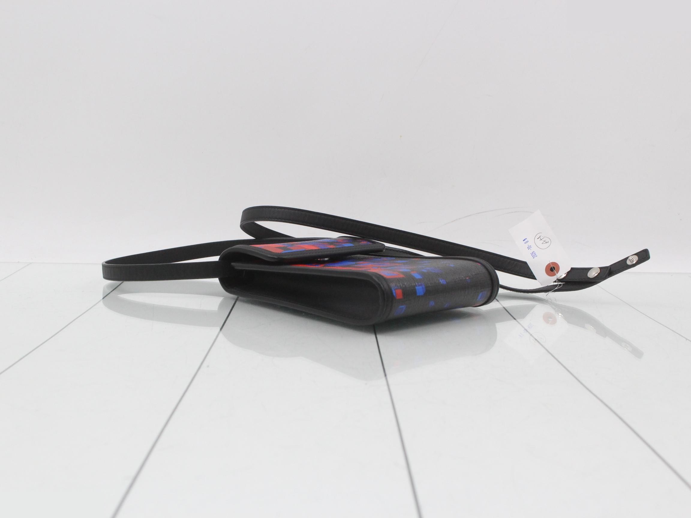 Shoulder bag, Square G Space, with phone holder. — view 5