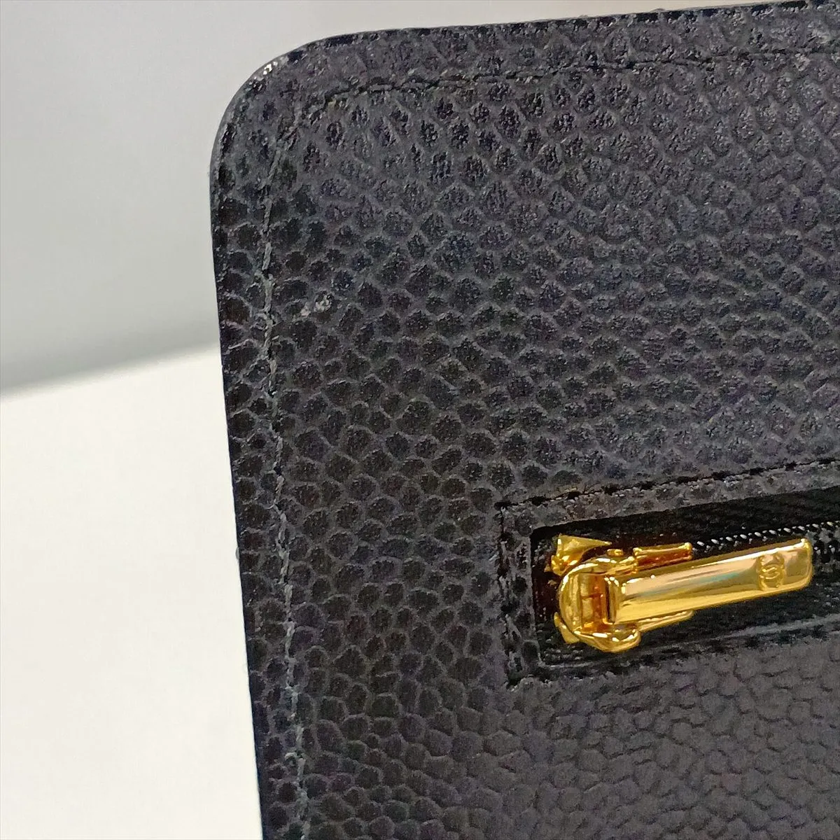 Matelassé Caviar Skin Chain Wallet, Black with Gold Hardware, 30653350 (Serial Number in the 30s) — view 13