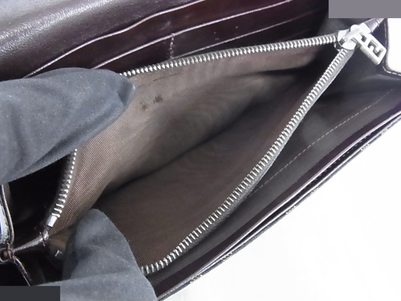 Zucca long wallet — view 2