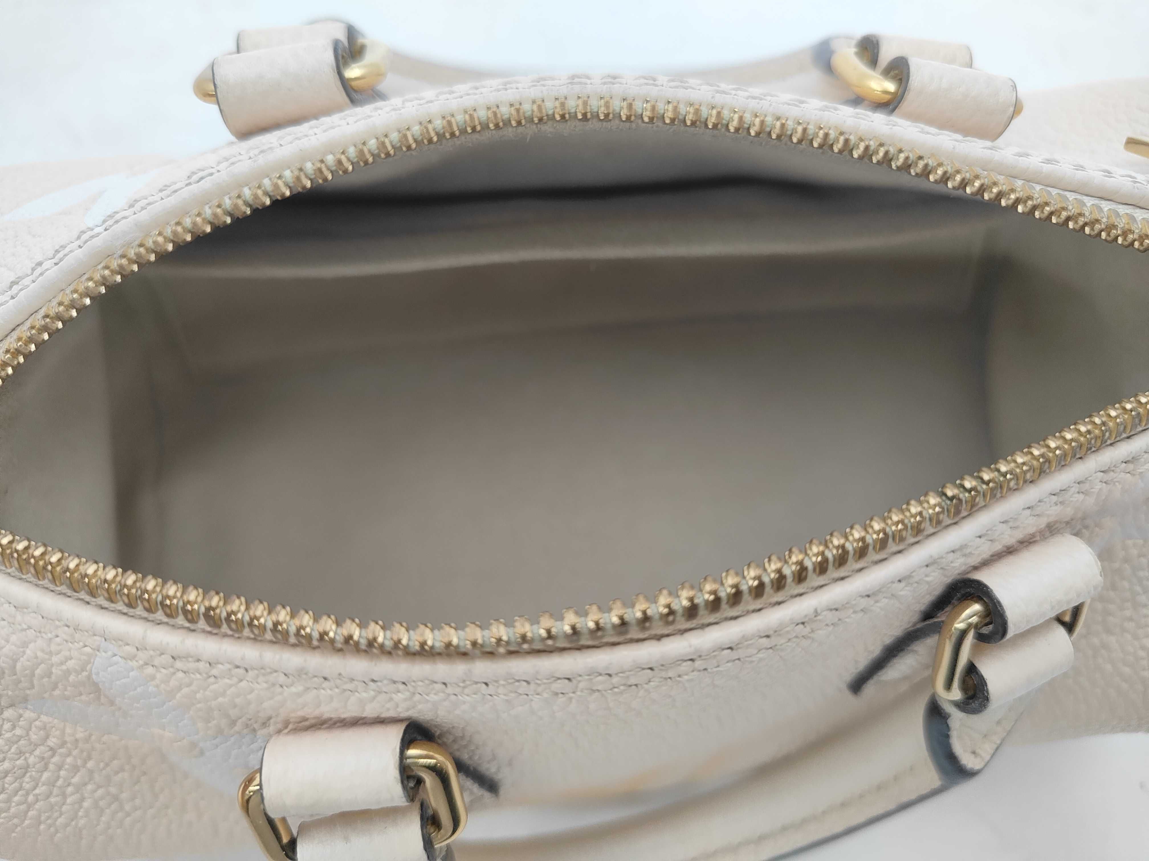 Monogram Empreinte Papillon BB M45708 Beige Bag (RFID detected) — view 8