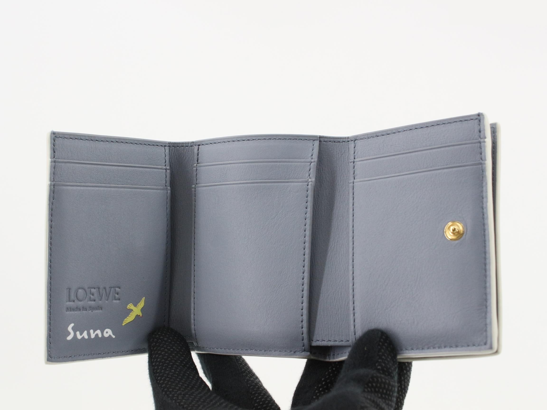 Anagram Tri-fold Elephant Suna Fujita Collaboration Folding Wallet — view 4