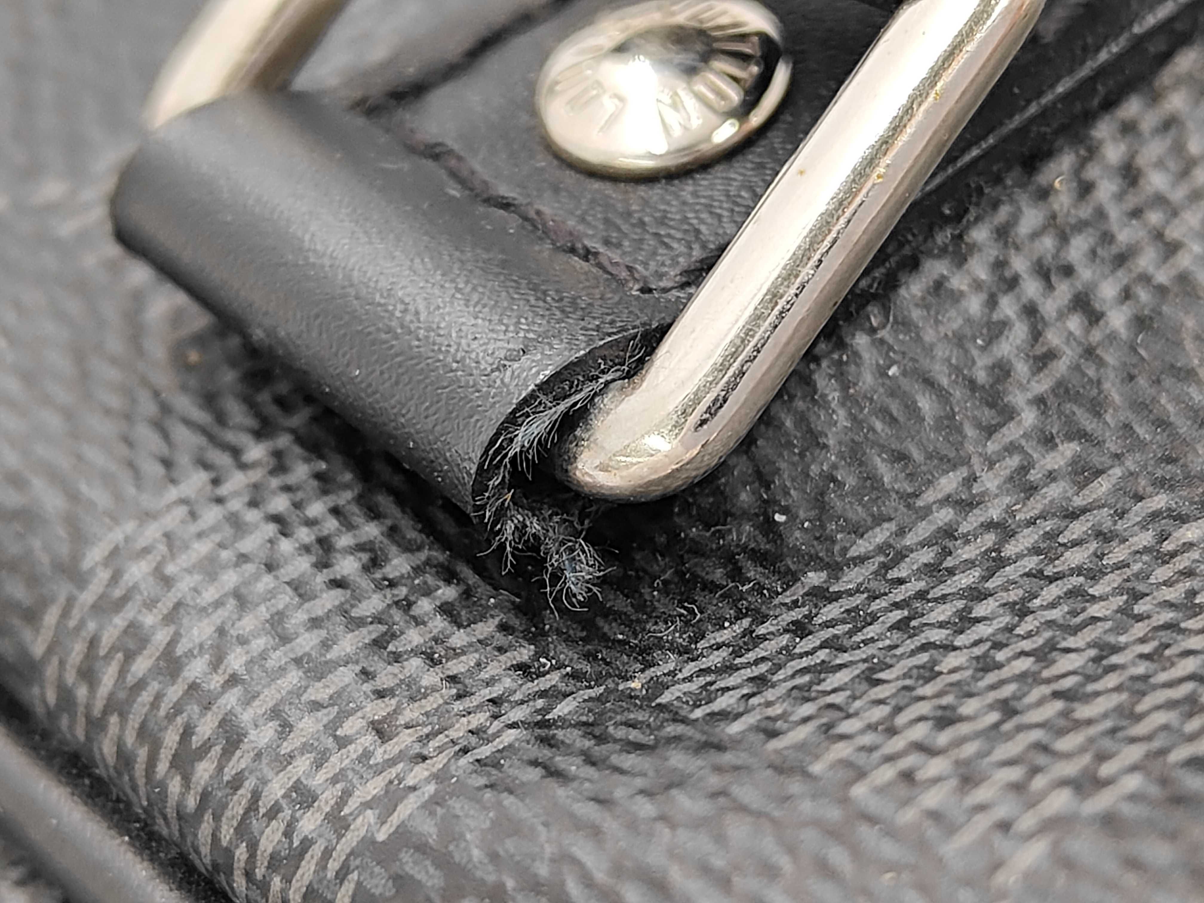 Damier Graphite N41478 Damier Graphite Porte-Documents Voyage PM Business Bag (RFID detected, includes shoulder strap, padlock, 2 keys, box, and dust bag) — view 7