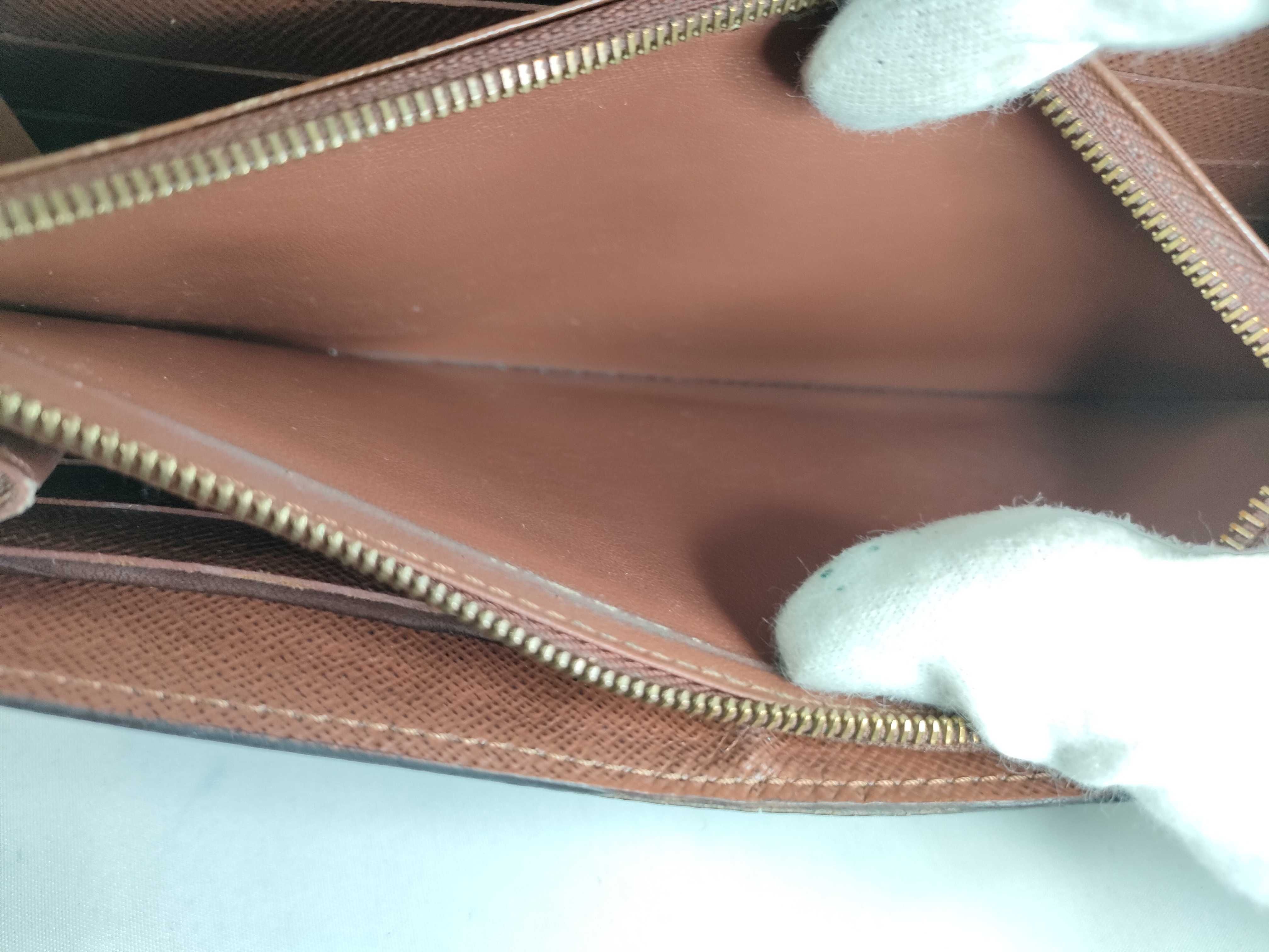 Monogram Louis Vuitton Monogram Sarah Wallet — view 12
