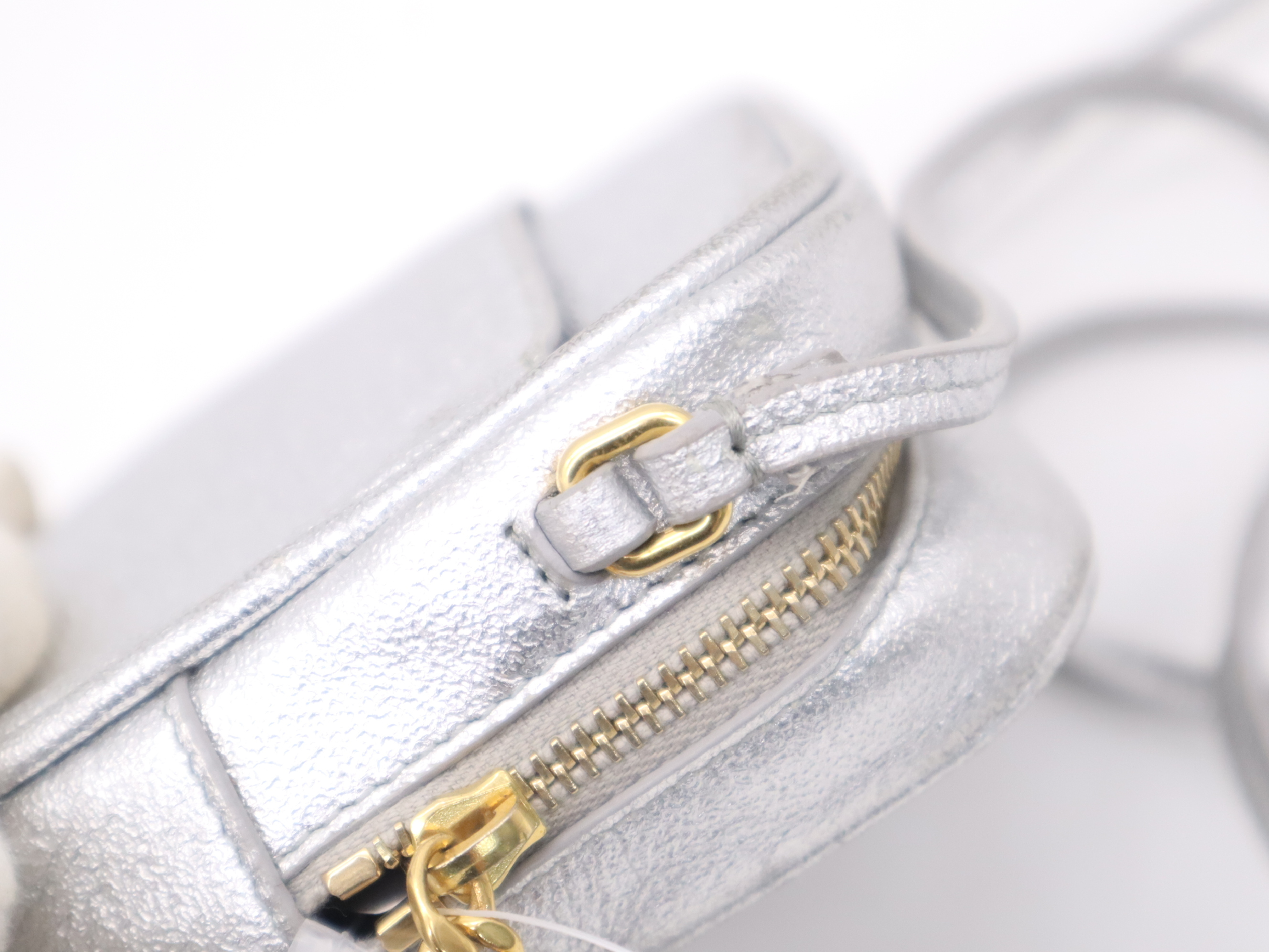Leather Blogger Bag, Silver with Gold Hardware, Shoulder Bag — view 7