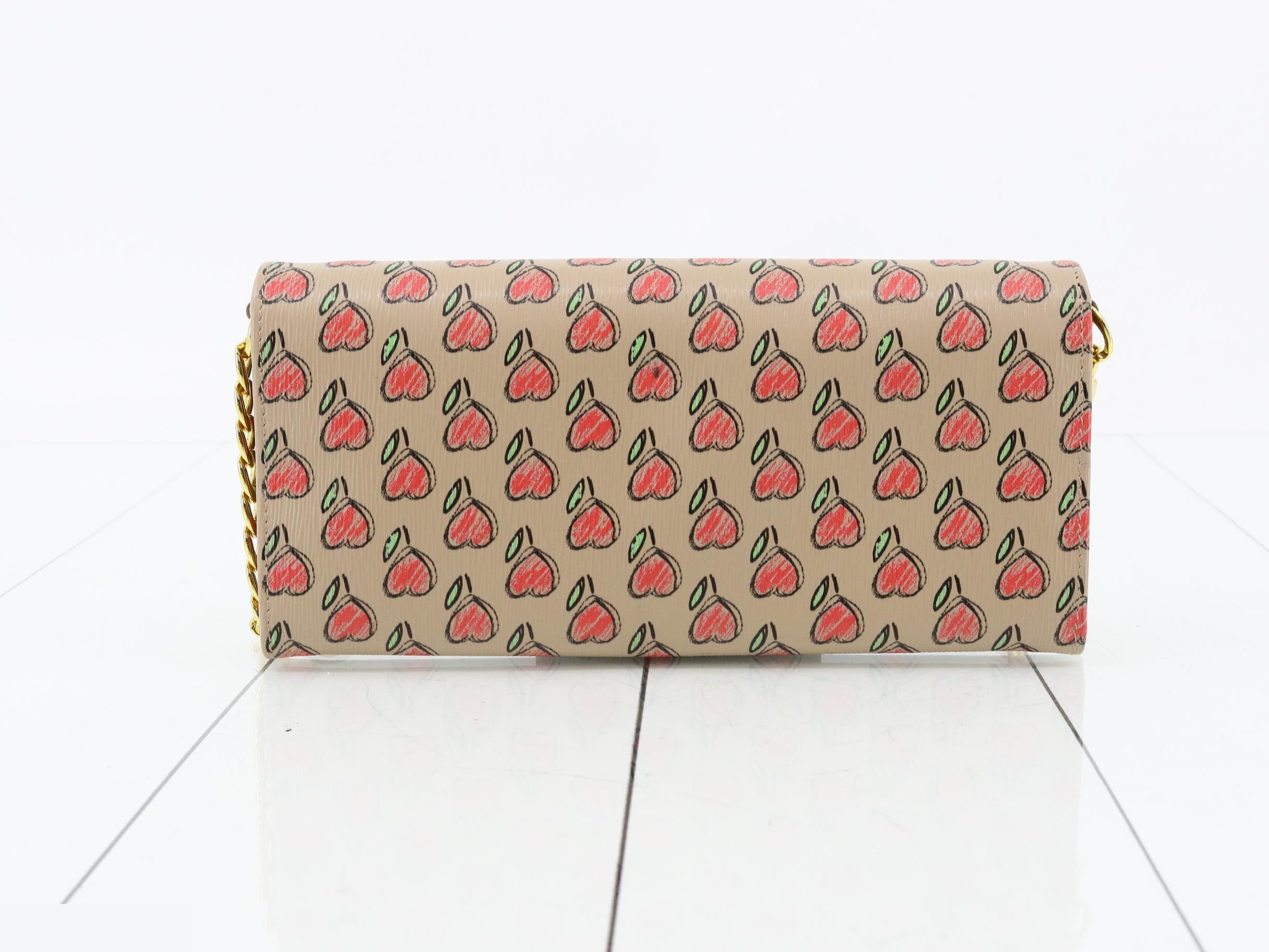 Chain wallet, leather, beige — view 2