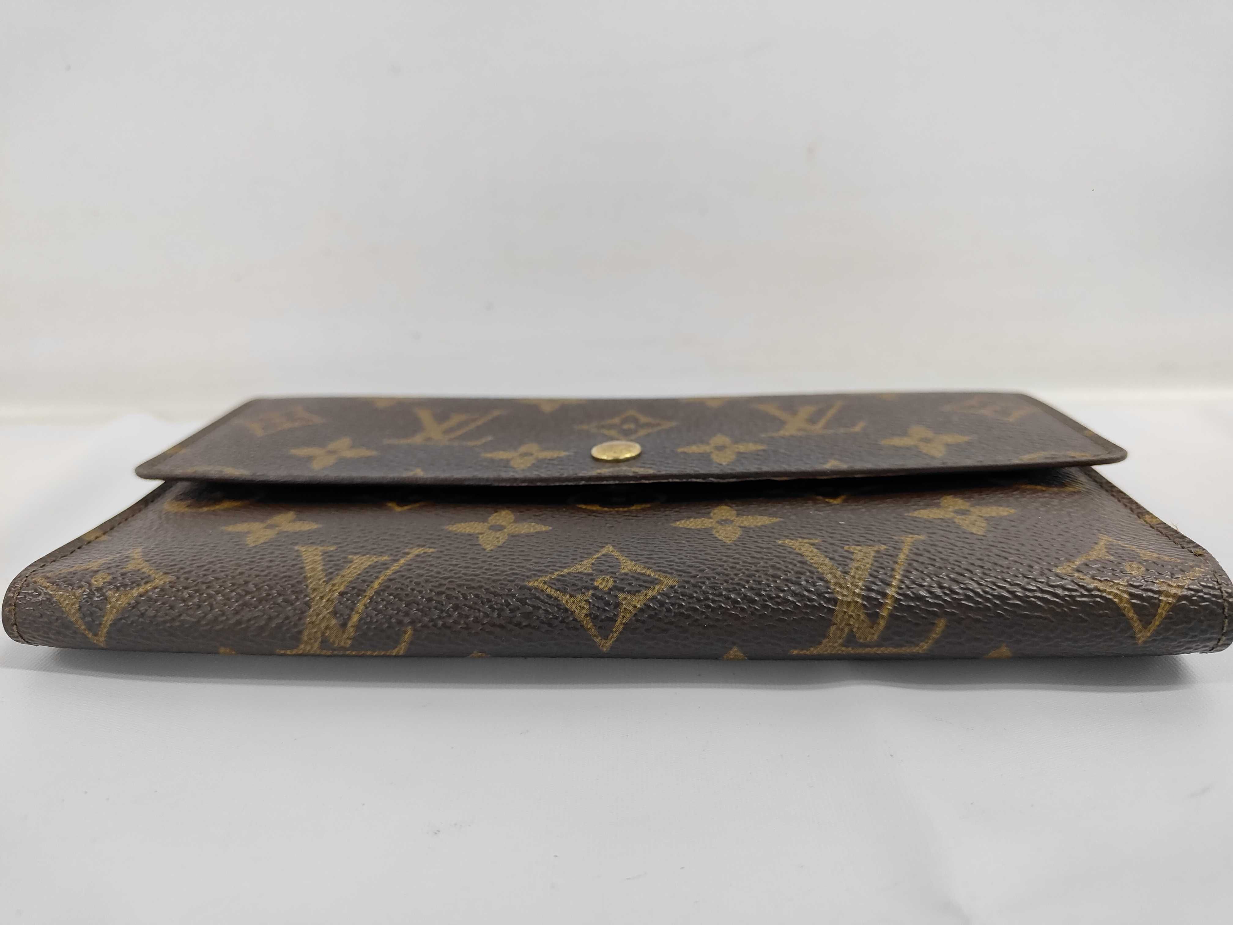 Portefeuille Sarah Monogram Wallet — view 4