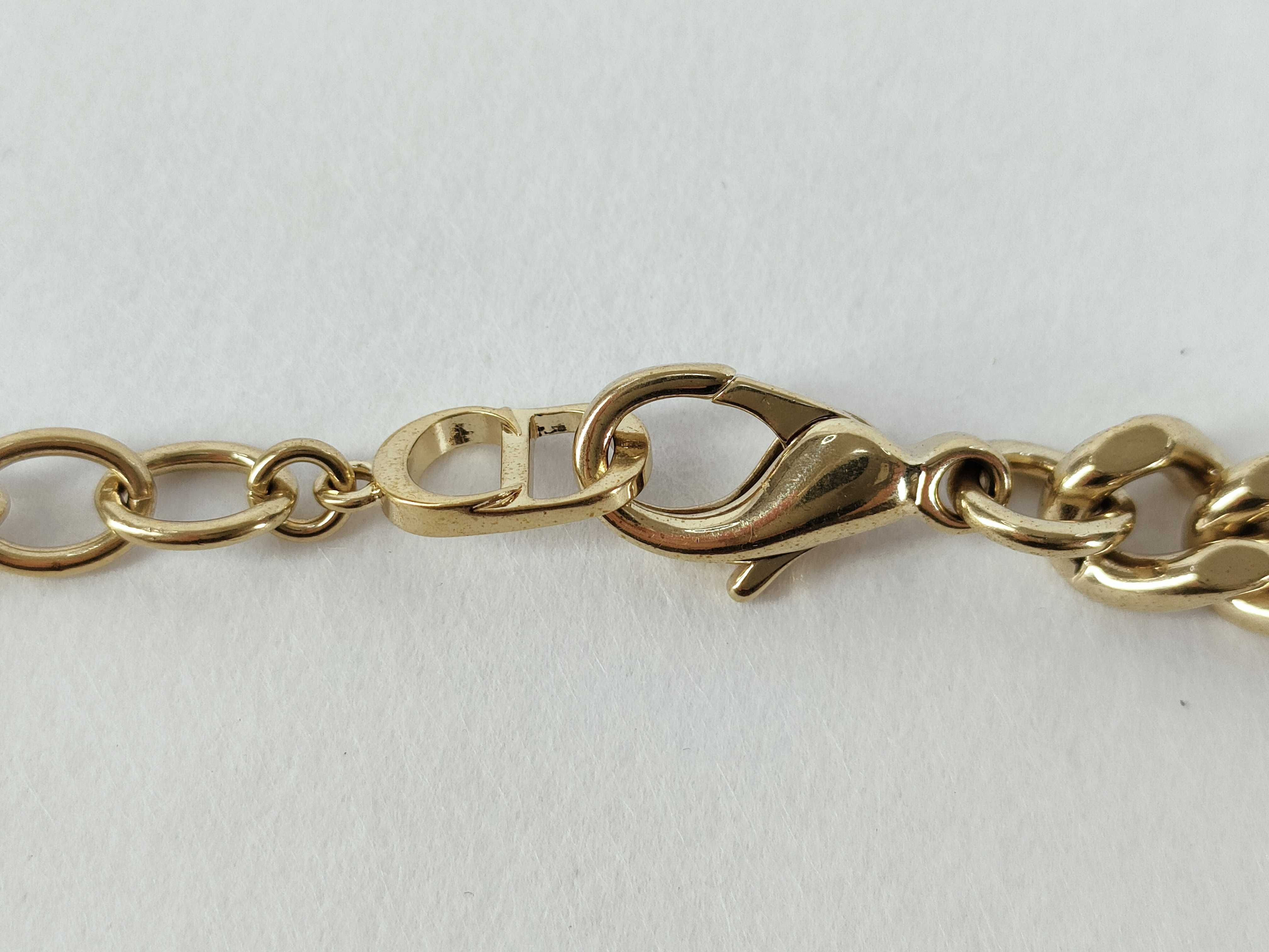 Coral Chain Necklace — view 3